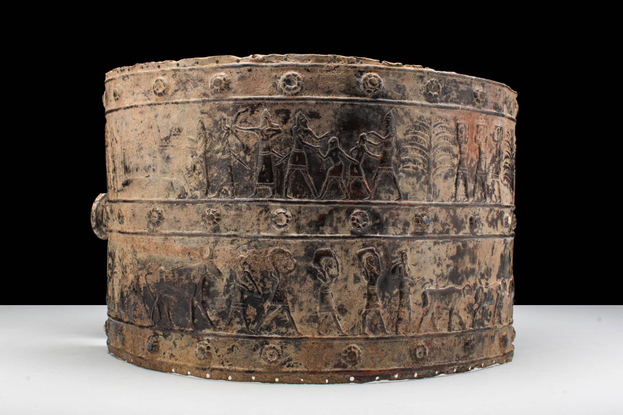 URARTIAN DECORATED BRONZE BELT DEPICTING CHARIOTS