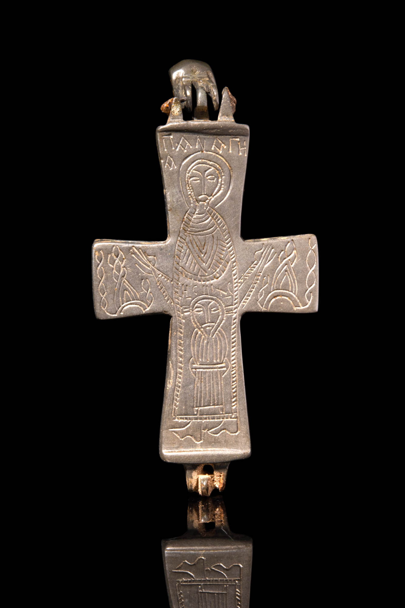 BYZANTINE SILVER ENCLOPION DECORATED WITH BUSTS OF SAINTS AND CHRIST - Image 5 of 5
