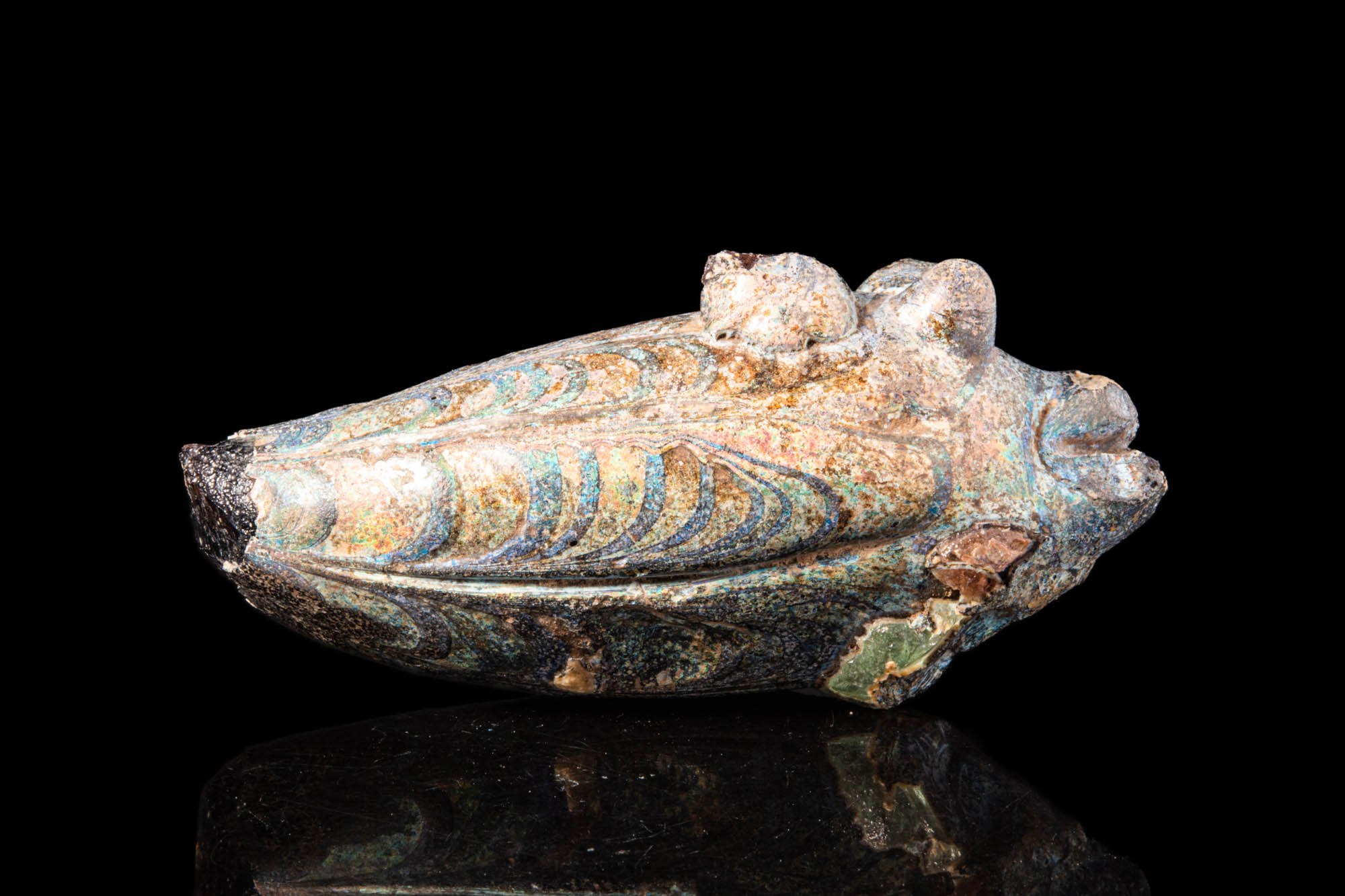 EGYPTIAN SOLID CORE GLASS CAST FISH - Image 3 of 3