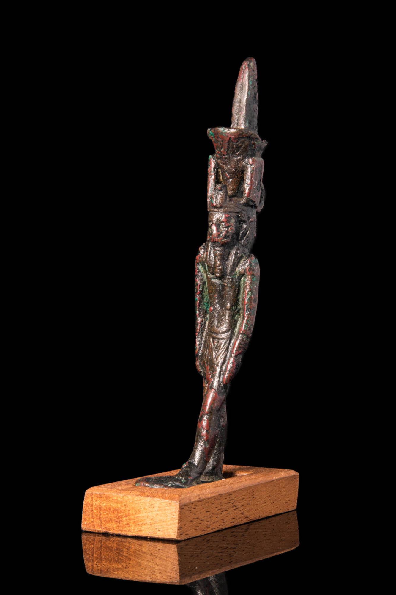 EGYPTIAN STATUETTE OF THE GOD NEFERTEM - Image 2 of 4