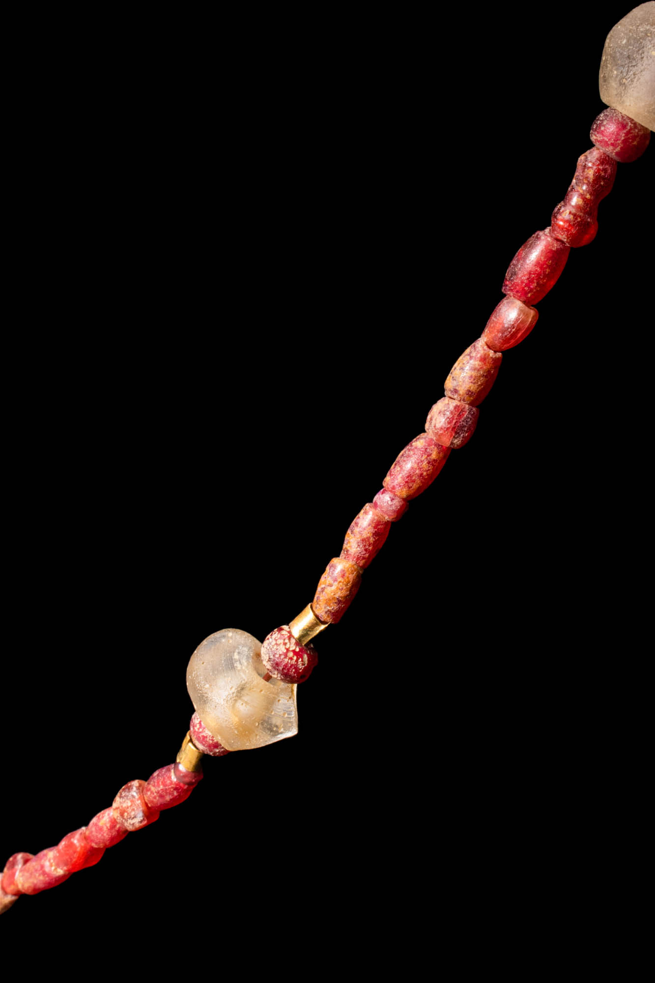 ROMANO-EGYPTIAN CARNELIAN AND ROCK CRYSTAL NECKLACE - Image 3 of 5