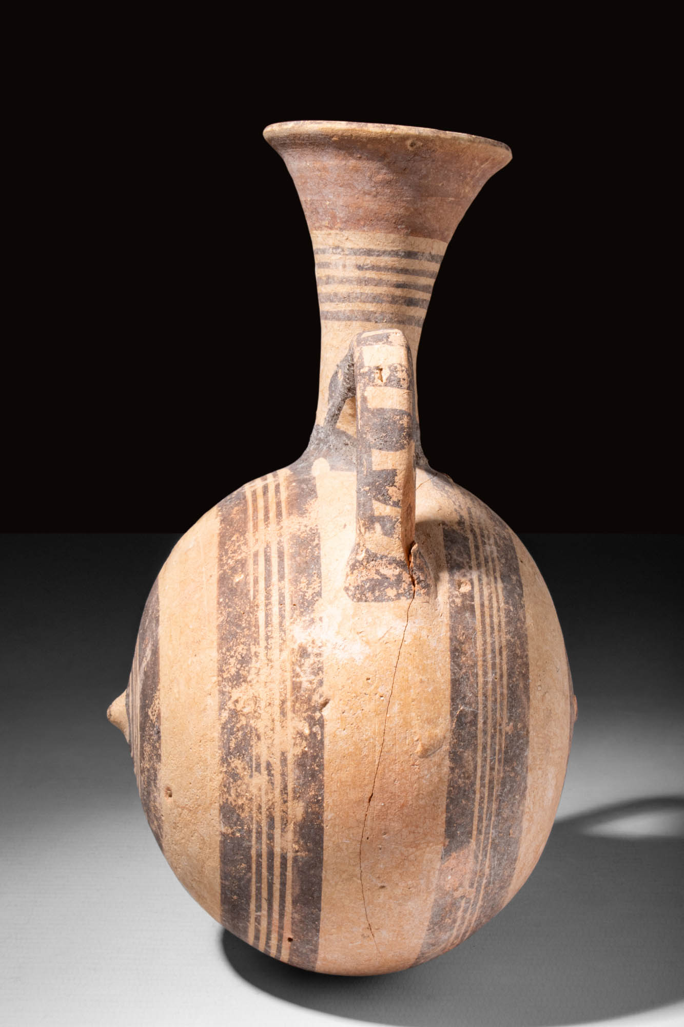 LARGE CYPRIOT BICHROME POTTERY JUG - Image 3 of 6