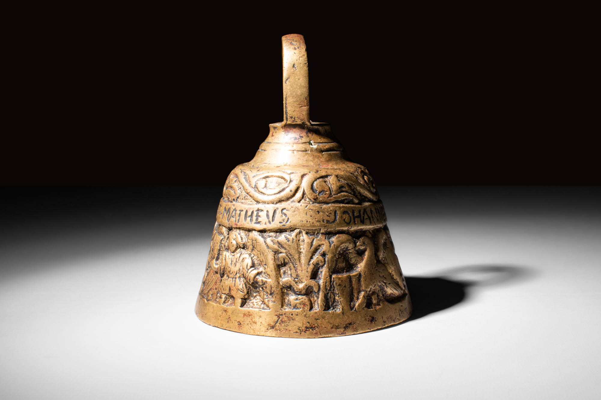 LATE MEDIEVAL BRITISH BRASS BELL - Image 3 of 6