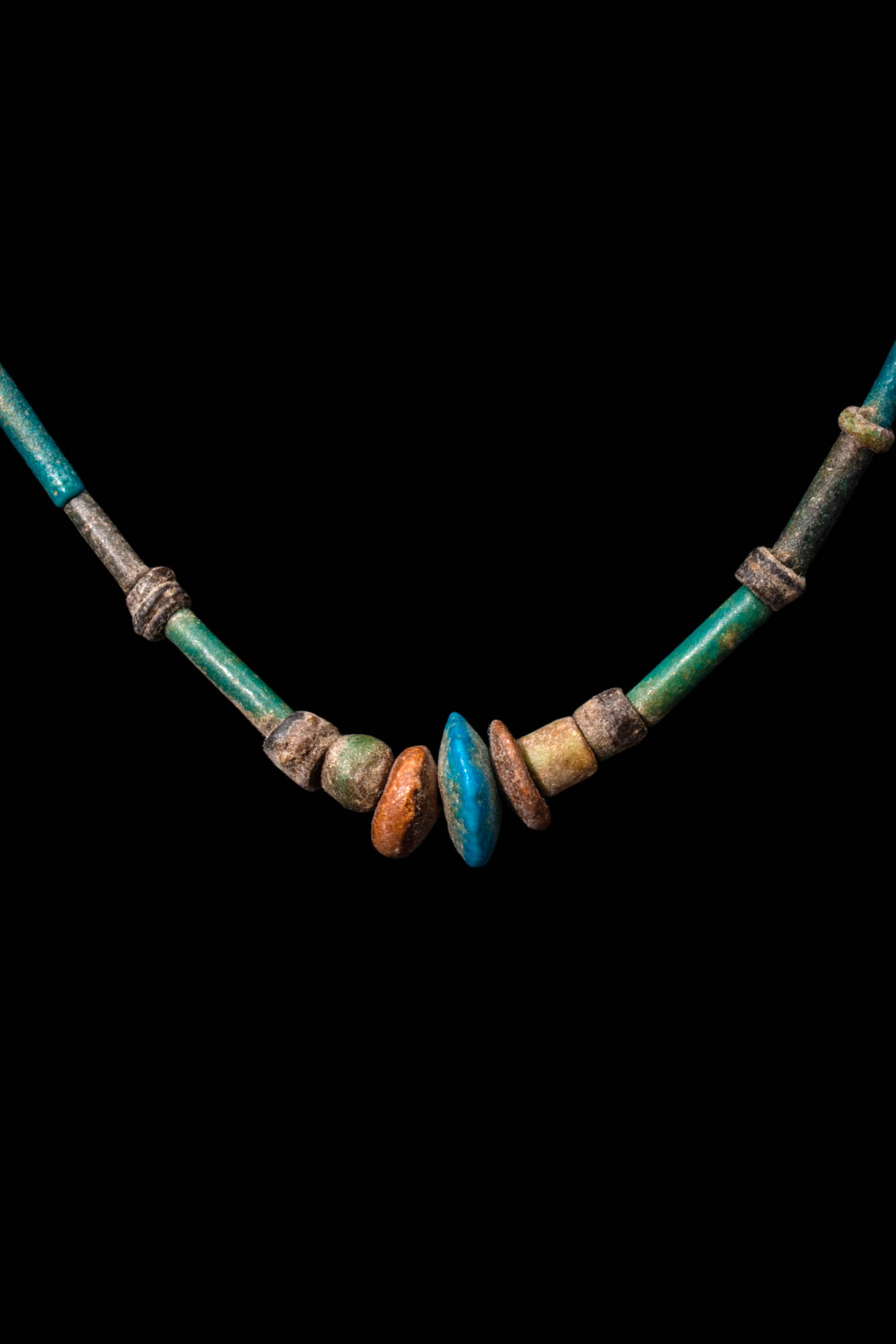 NEW KINGDOM EGYPTIAN FAIENCE NECKLACE - Image 4 of 5