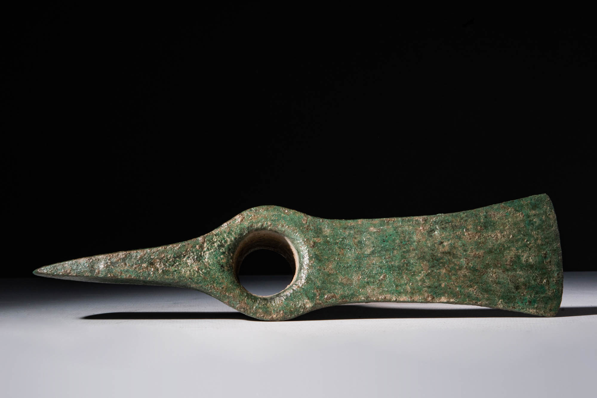 BRONZE AGE AXE WITH ADZE - Image 3 of 3