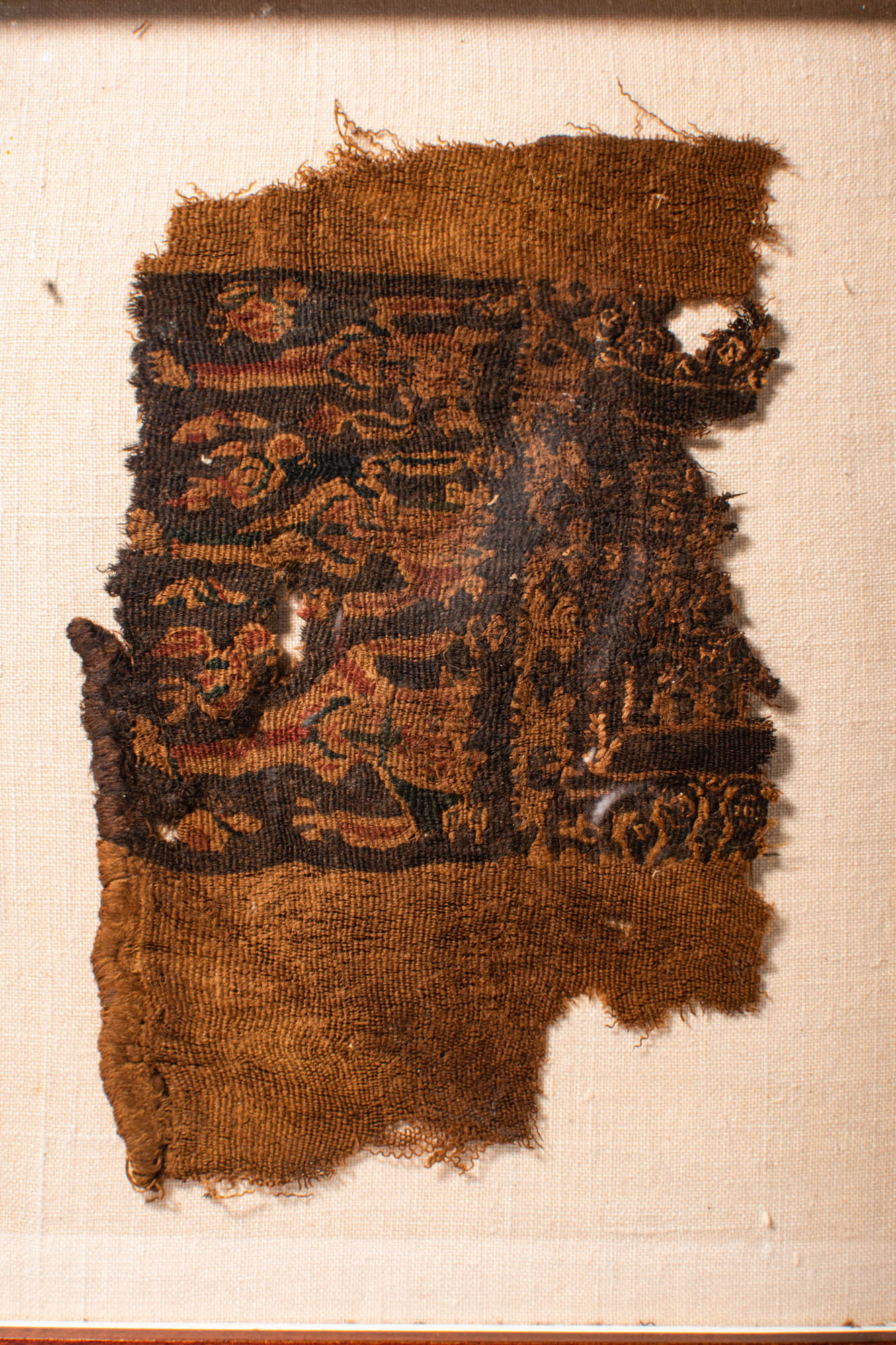 ROMAN PERIOD COPTIC FABRICS AND PAPYRUS - Image 14 of 18