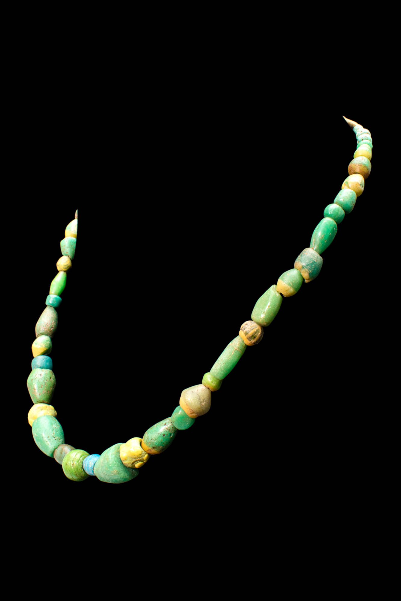 PHOENICIAN GLASS BEADS NECKLACE - Image 2 of 5