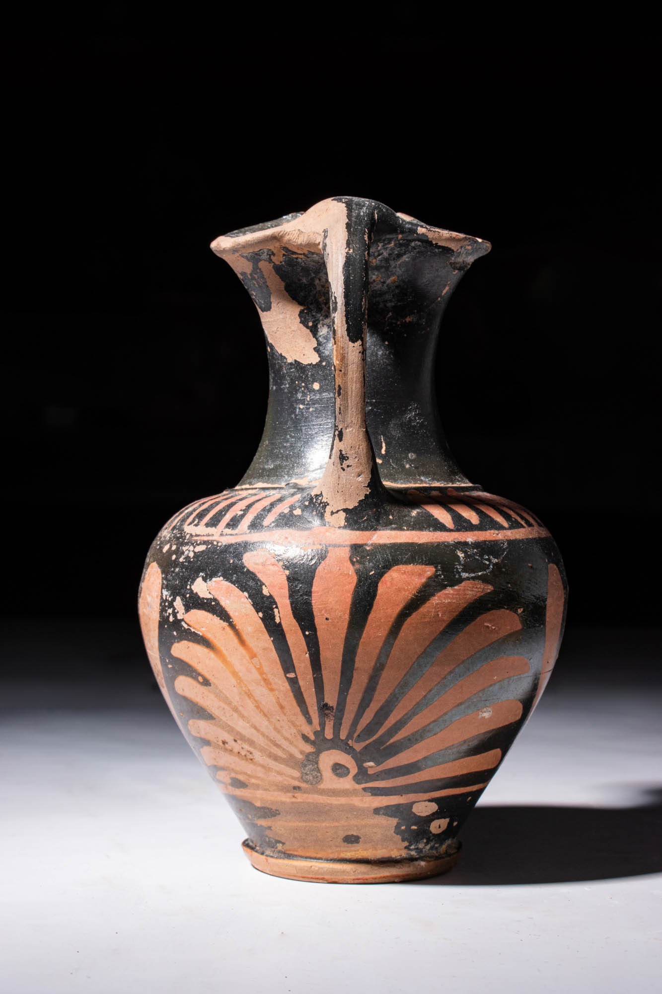 APULIAN RED FIGURE OINOCHOE - Bild 3 aus 5