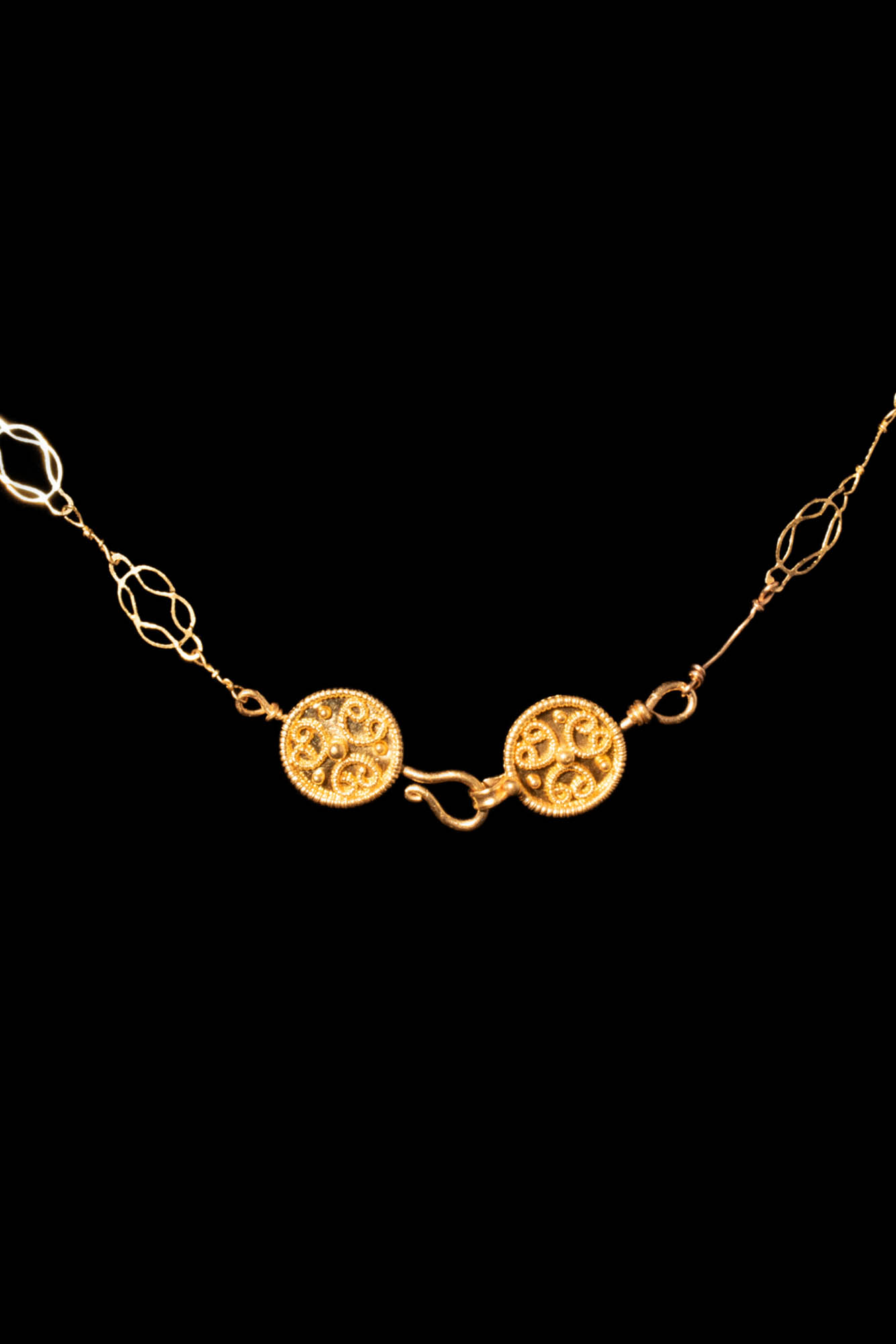 BYZANTINE GOLD NECKLACE WITH TWO DISC SHAPED MEDALLIONS - Bild 3 aus 4