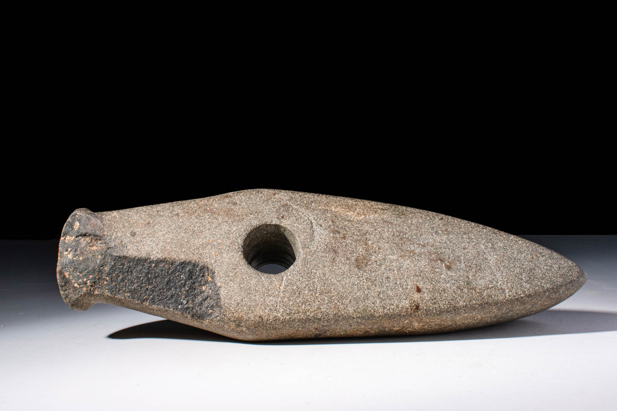 A VERY RARE FATJANOVO CULTURE STONE BATTLE AXE - Image 5 of 5