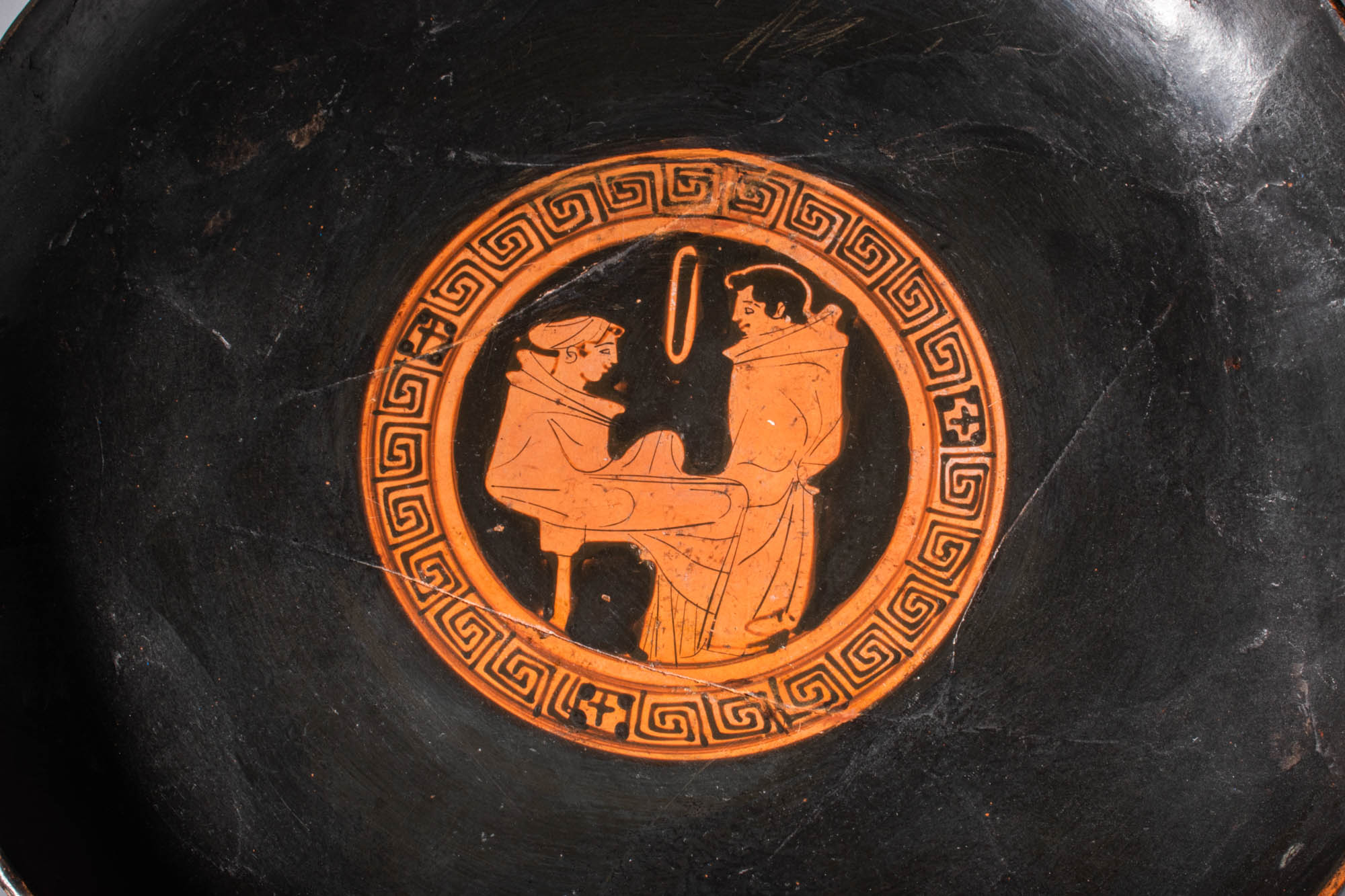 ATTIC RED FIGURE KYLIX DEPICTING A DEPARTURE SCENE - TL TESTED - Image 5 of 6