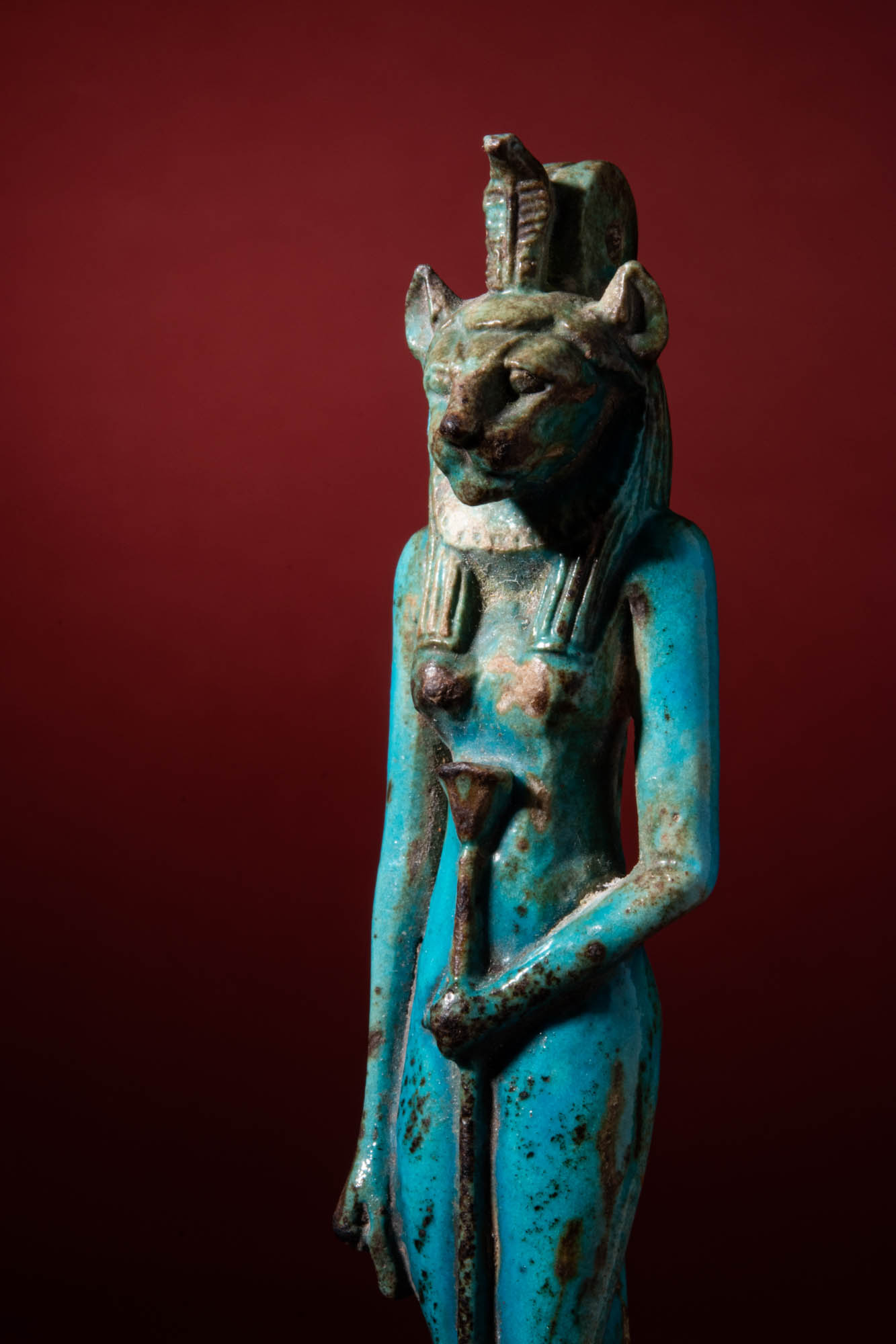 TALL EGYPTIAN FAIENCE STATUETTE OF THE GODDESS SEKHMET - Image 3 of 7
