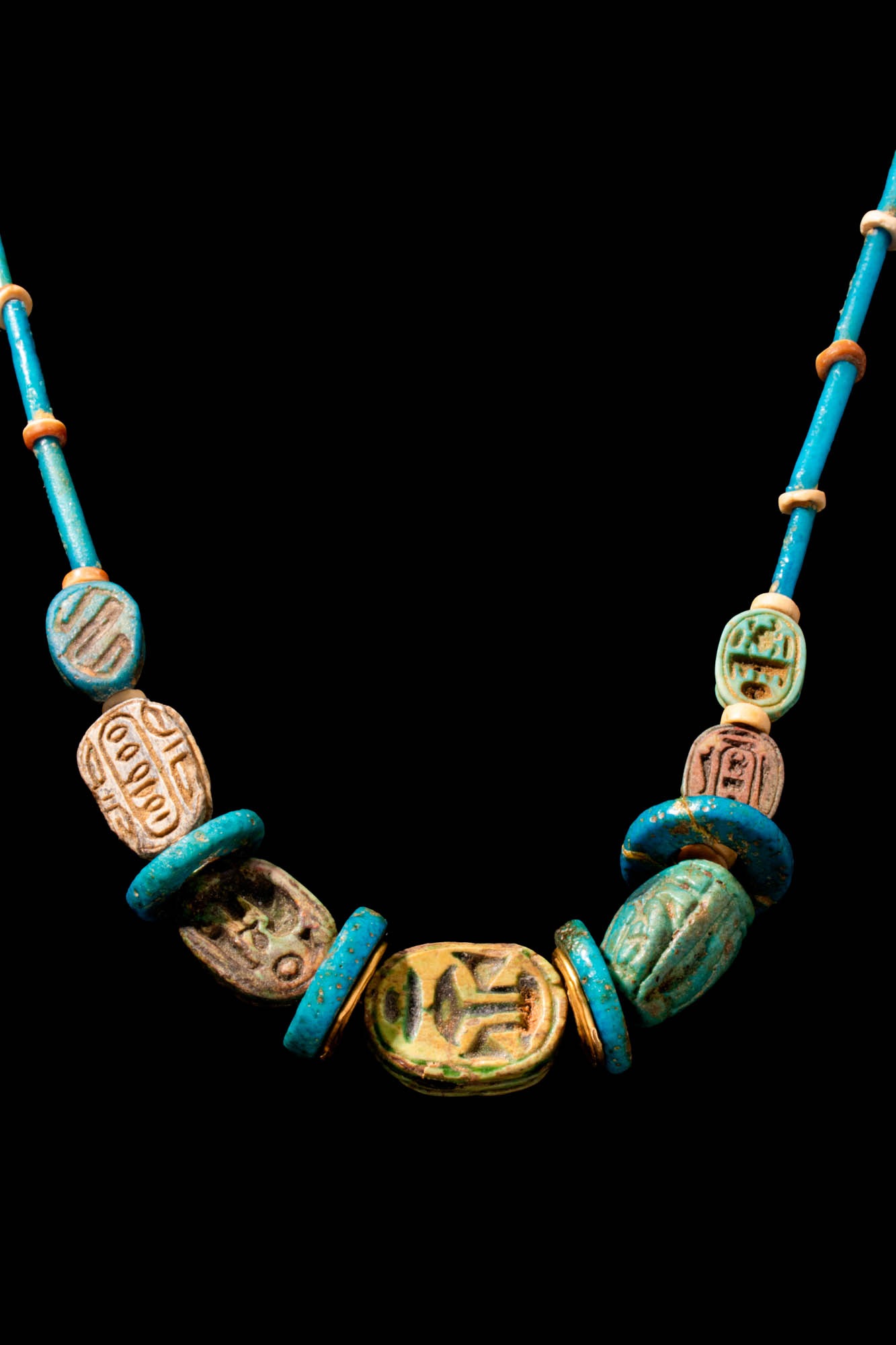 EGYPTIAN FAIENCE NECKLACE WITH RARE SCARABS - Image 6 of 7