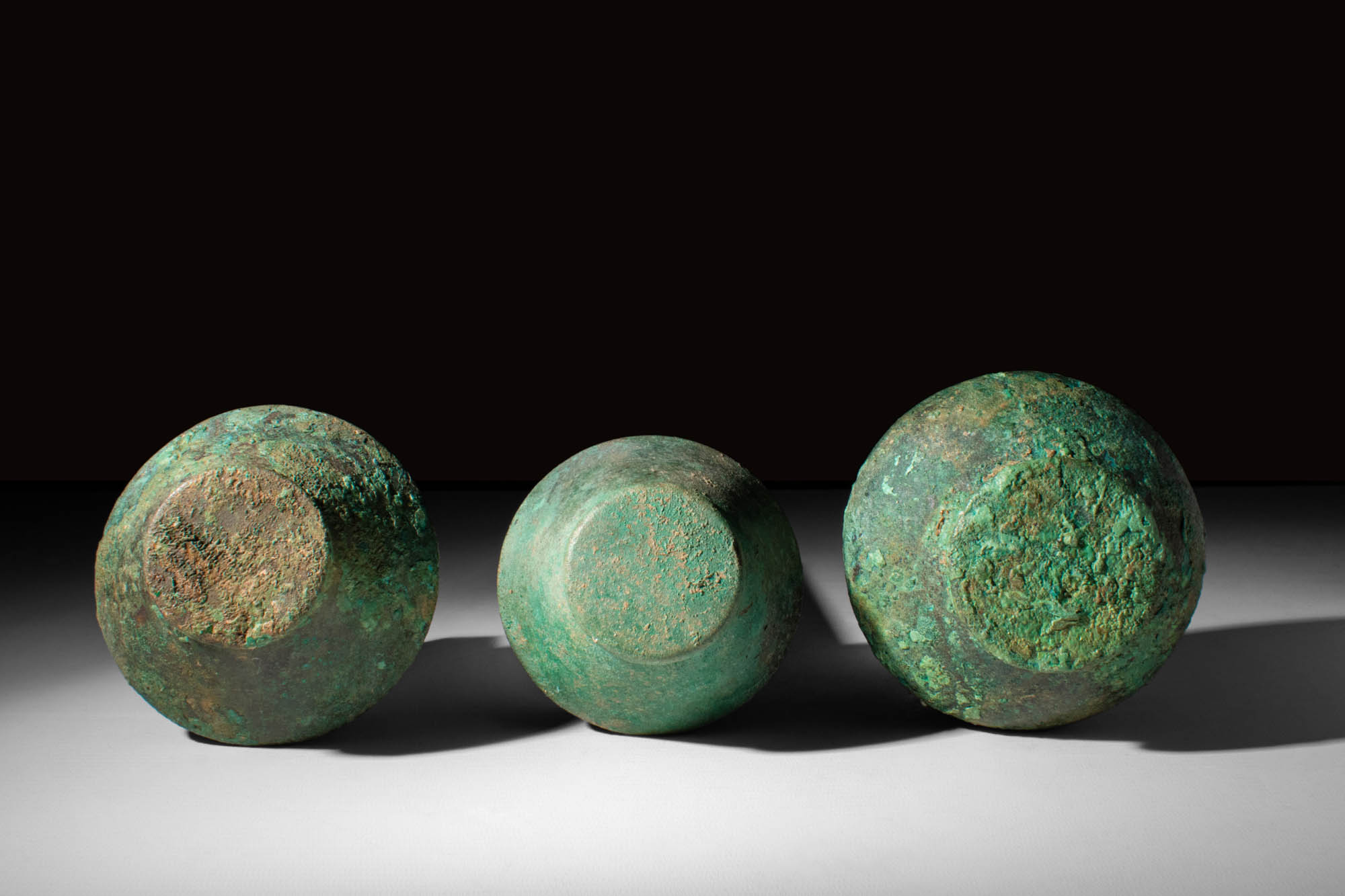 ETRUSCAN BRONZE BOWLS - Image 3 of 4