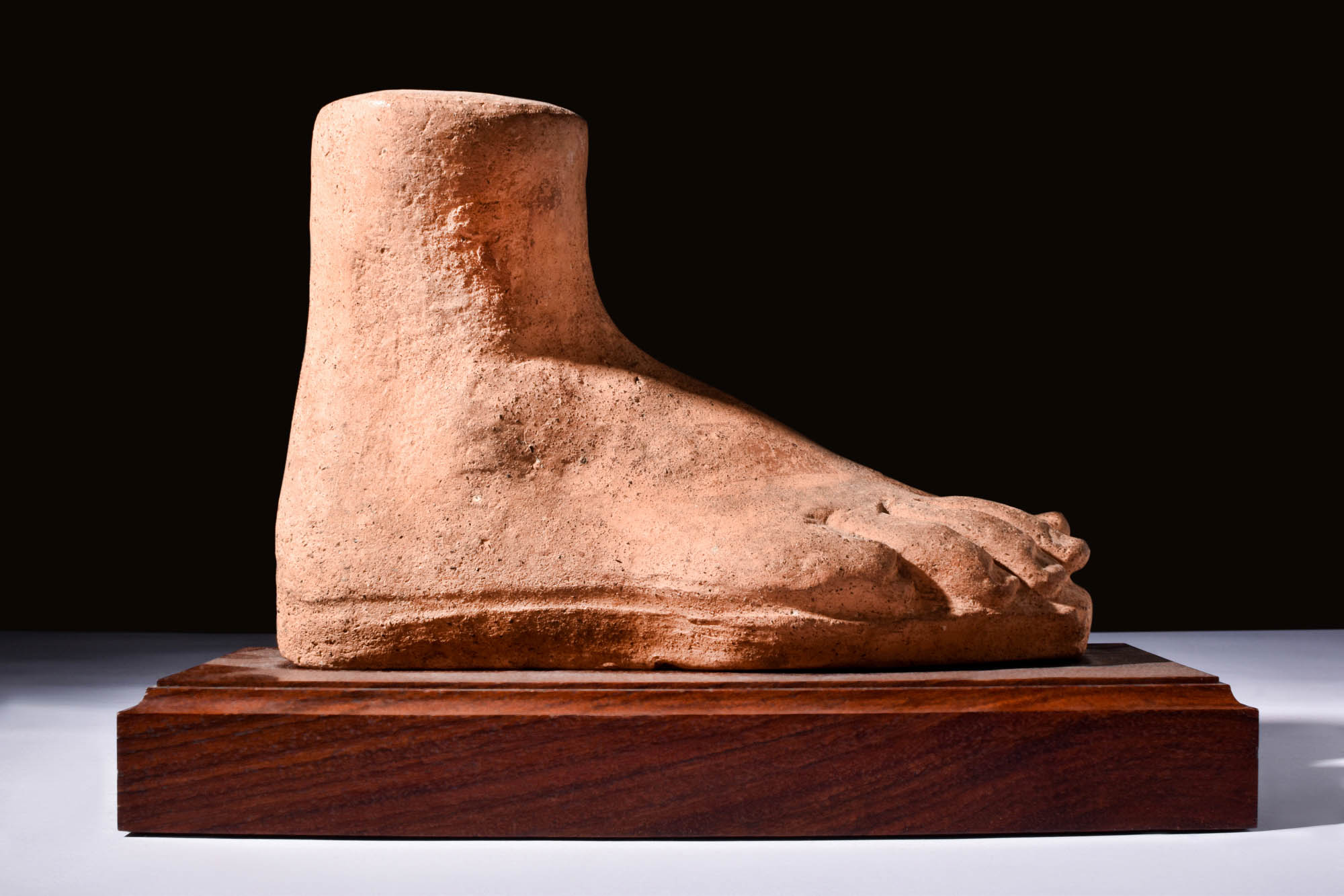 ETRUSCAN POTTERY LIFE-SIZE VOTIVE FOOT