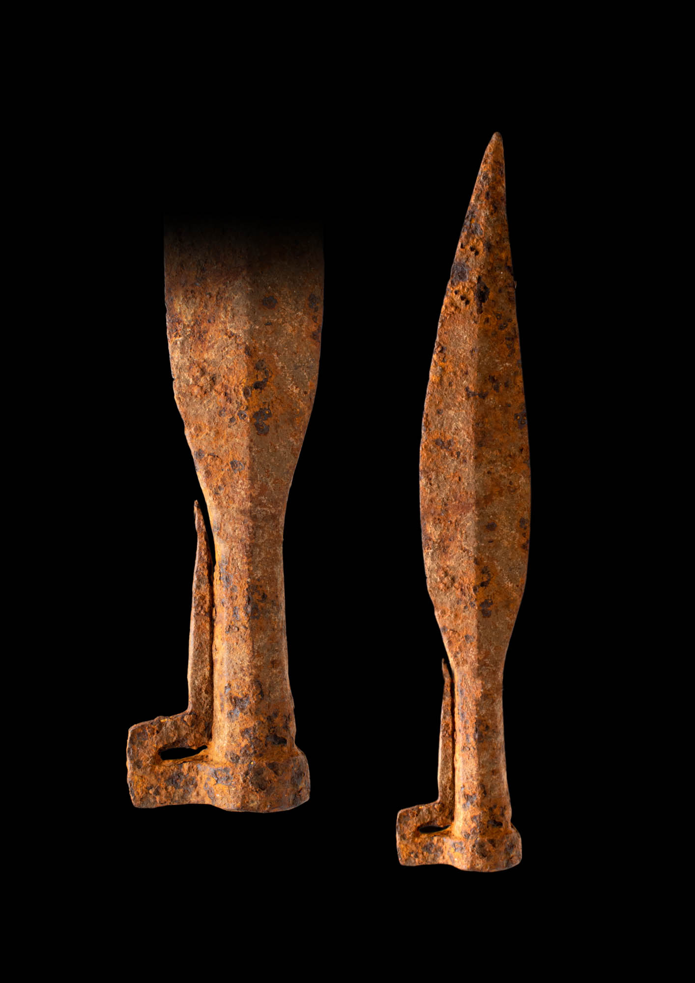 BYZANTINE IRON SPEAR HEAD