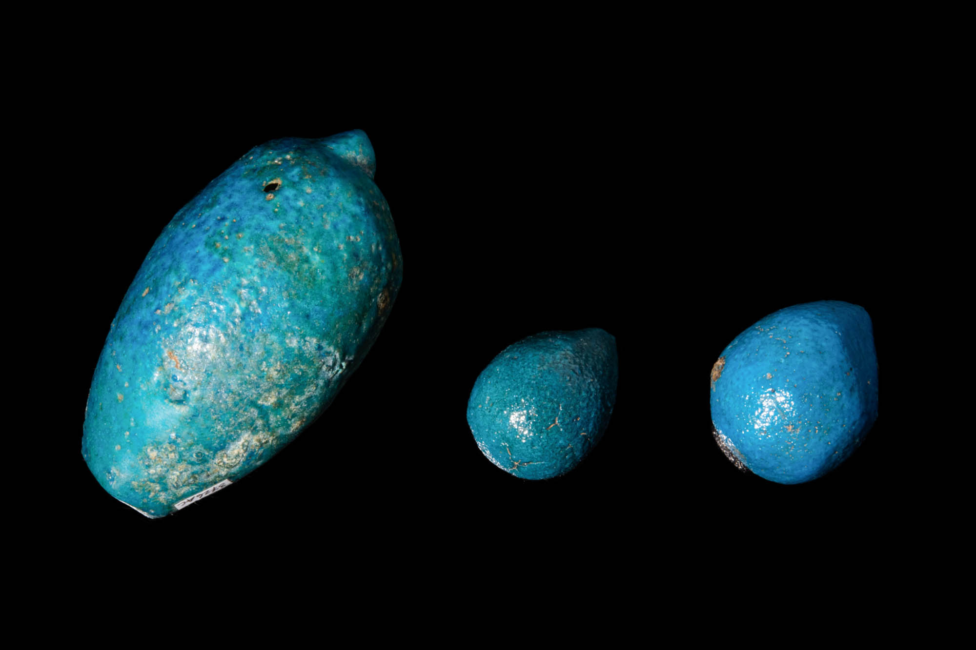 THREE EGYPTIAN TURQUOISE FAIENCE FIG MODELS - Image 2 of 2