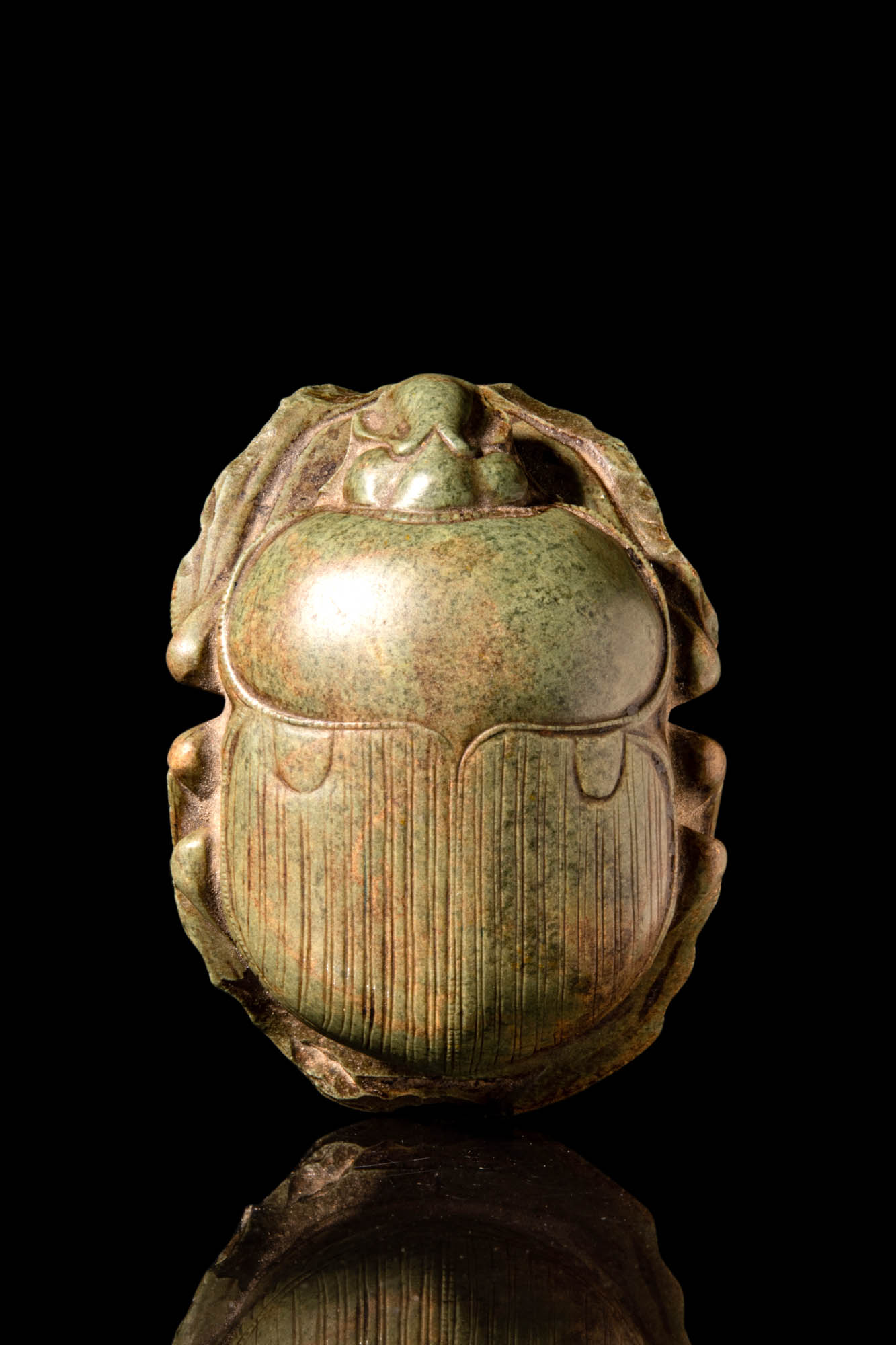 EGYPTIAN GREEN STONE HEART SCARAB - Image 2 of 7