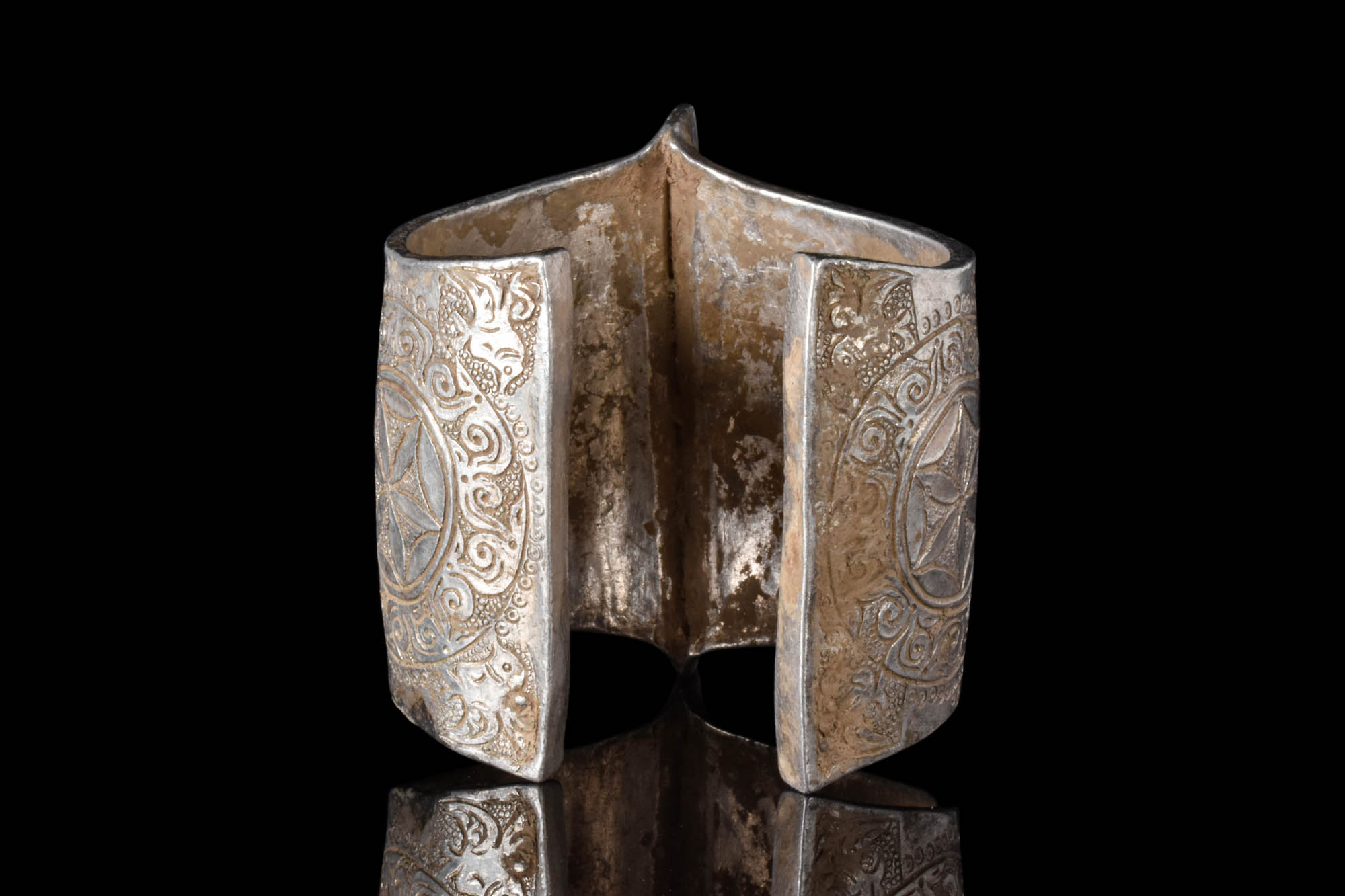 SELJUK SILVER BRACELET - Image 4 of 5