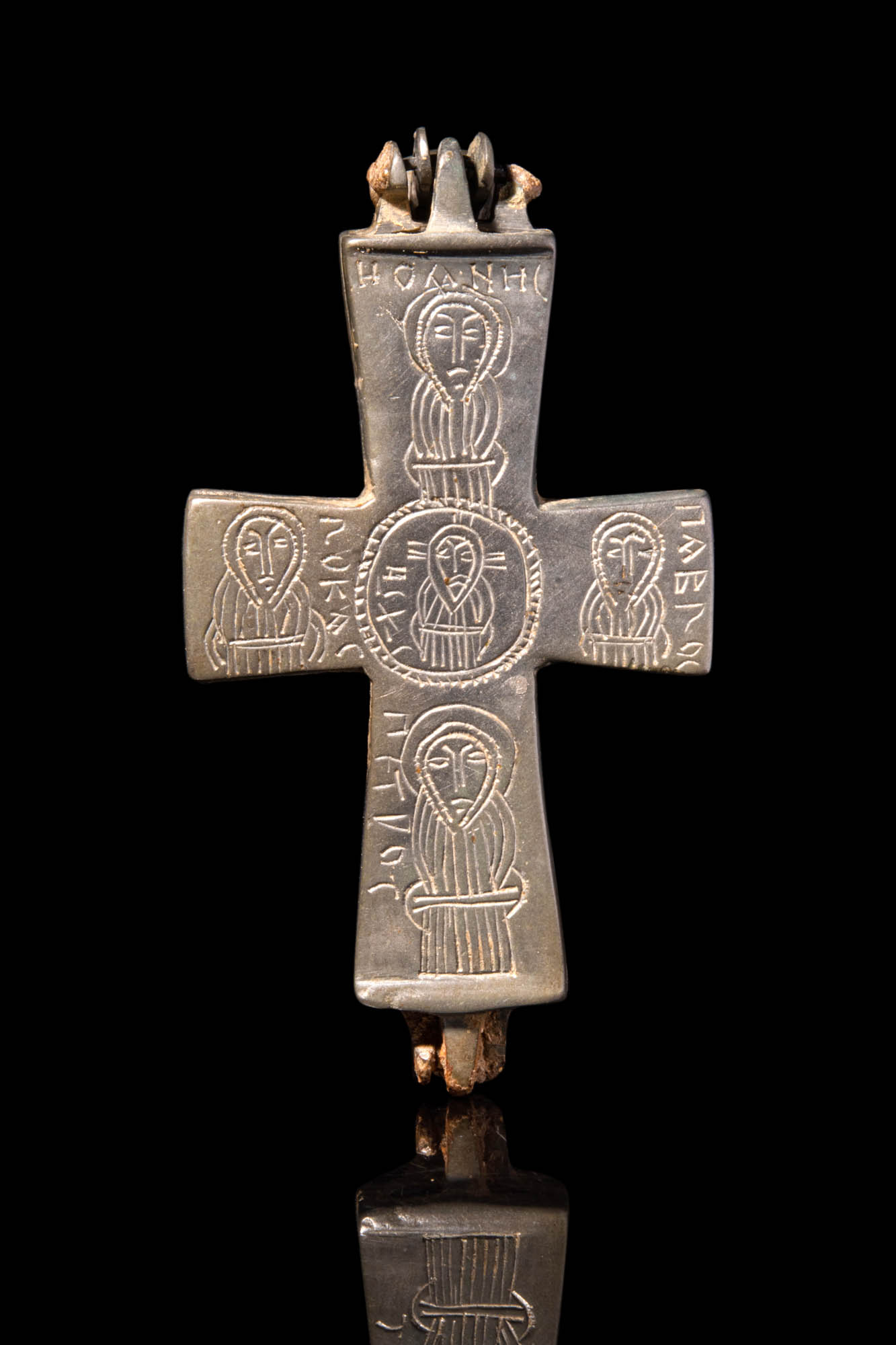 BYZANTINE SILVER ENCLOPION DECORATED WITH BUSTS OF SAINTS AND CHRIST - Image 2 of 5