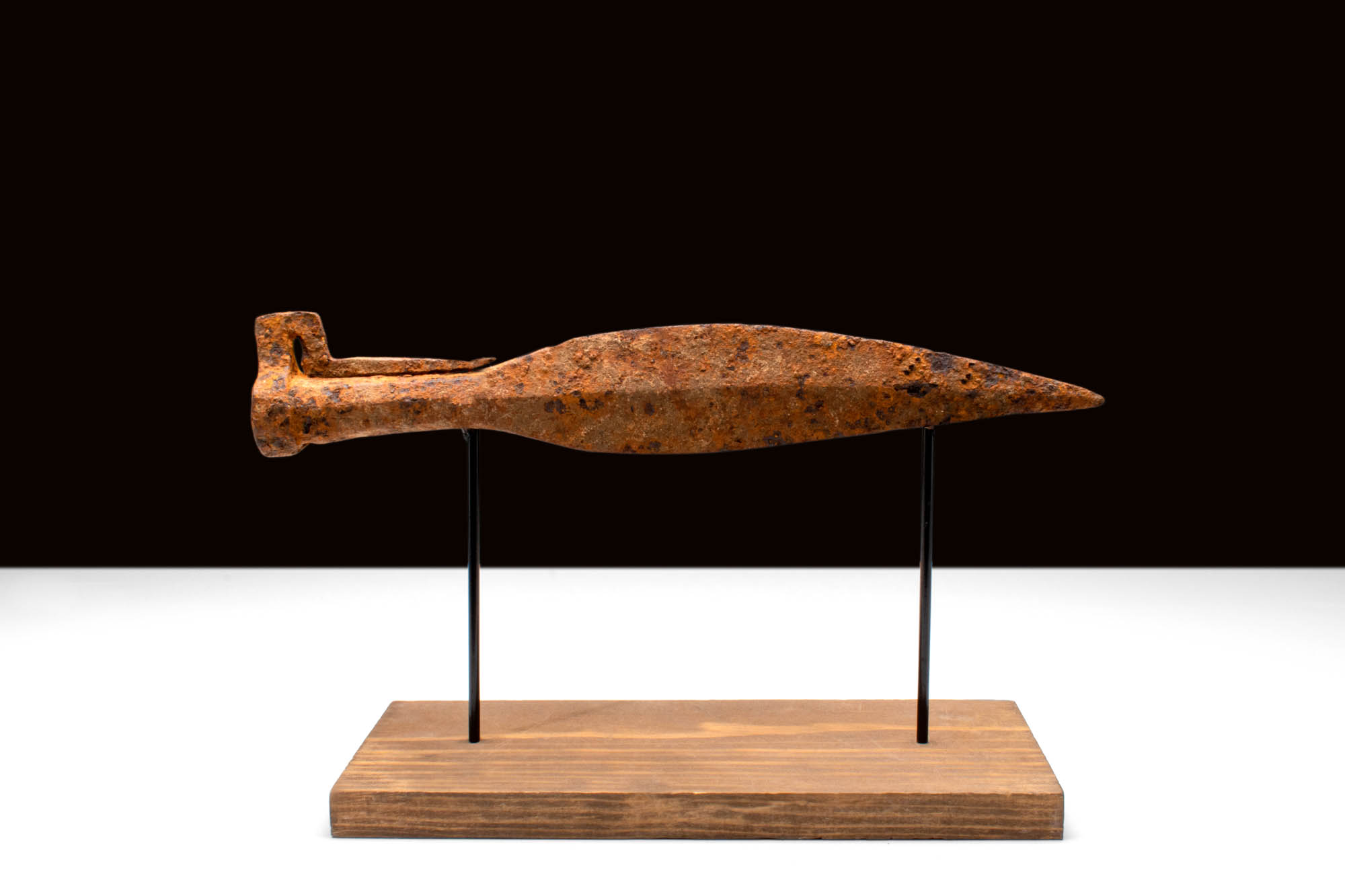 BYZANTINE IRON SPEAR HEAD - Image 2 of 3