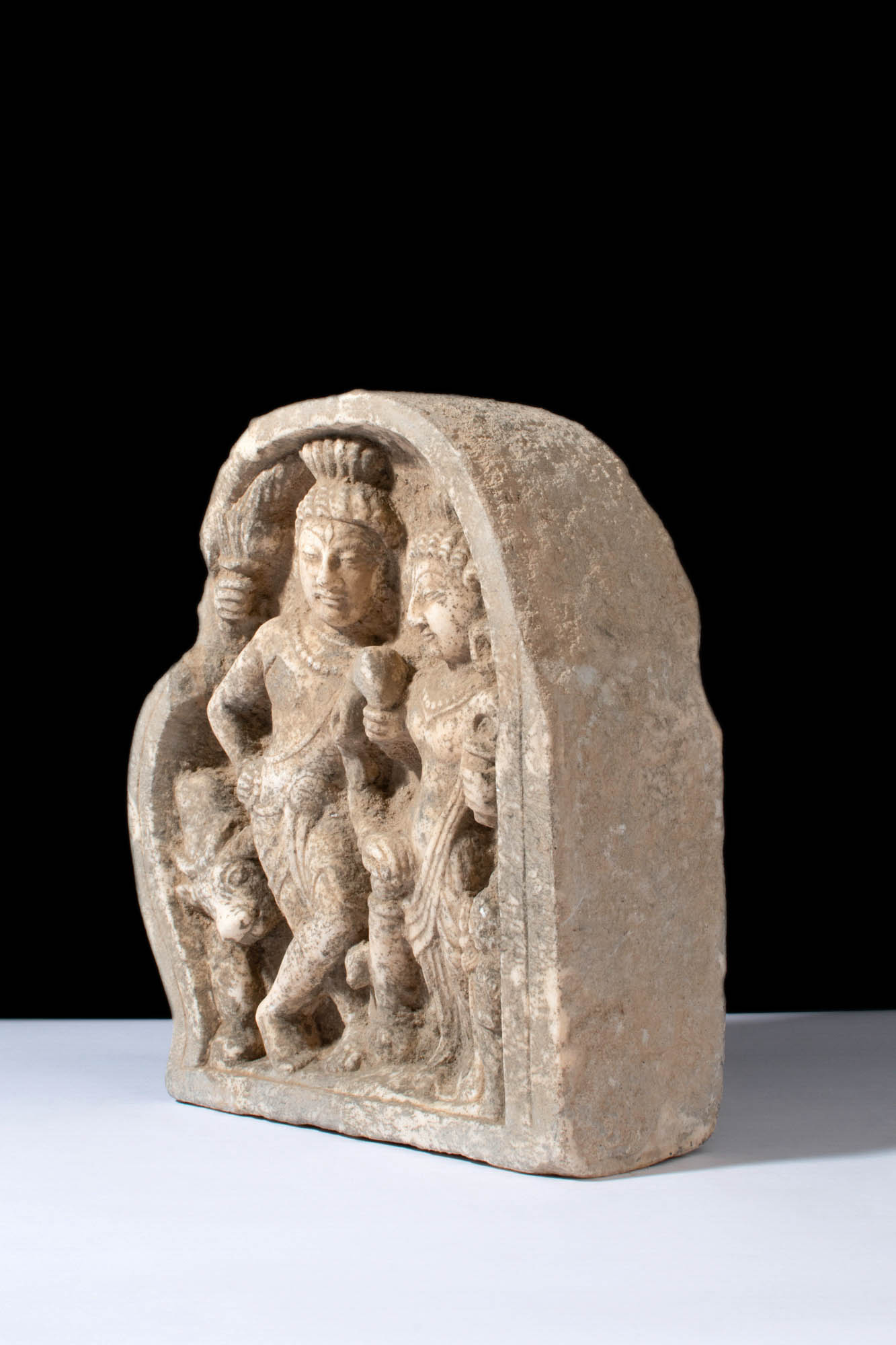 INDIAN STONE PANEL WITH SHIVA, PARVATI AND THE CALF BULL (UMA-MAHESHVARA) - Image 2 of 3