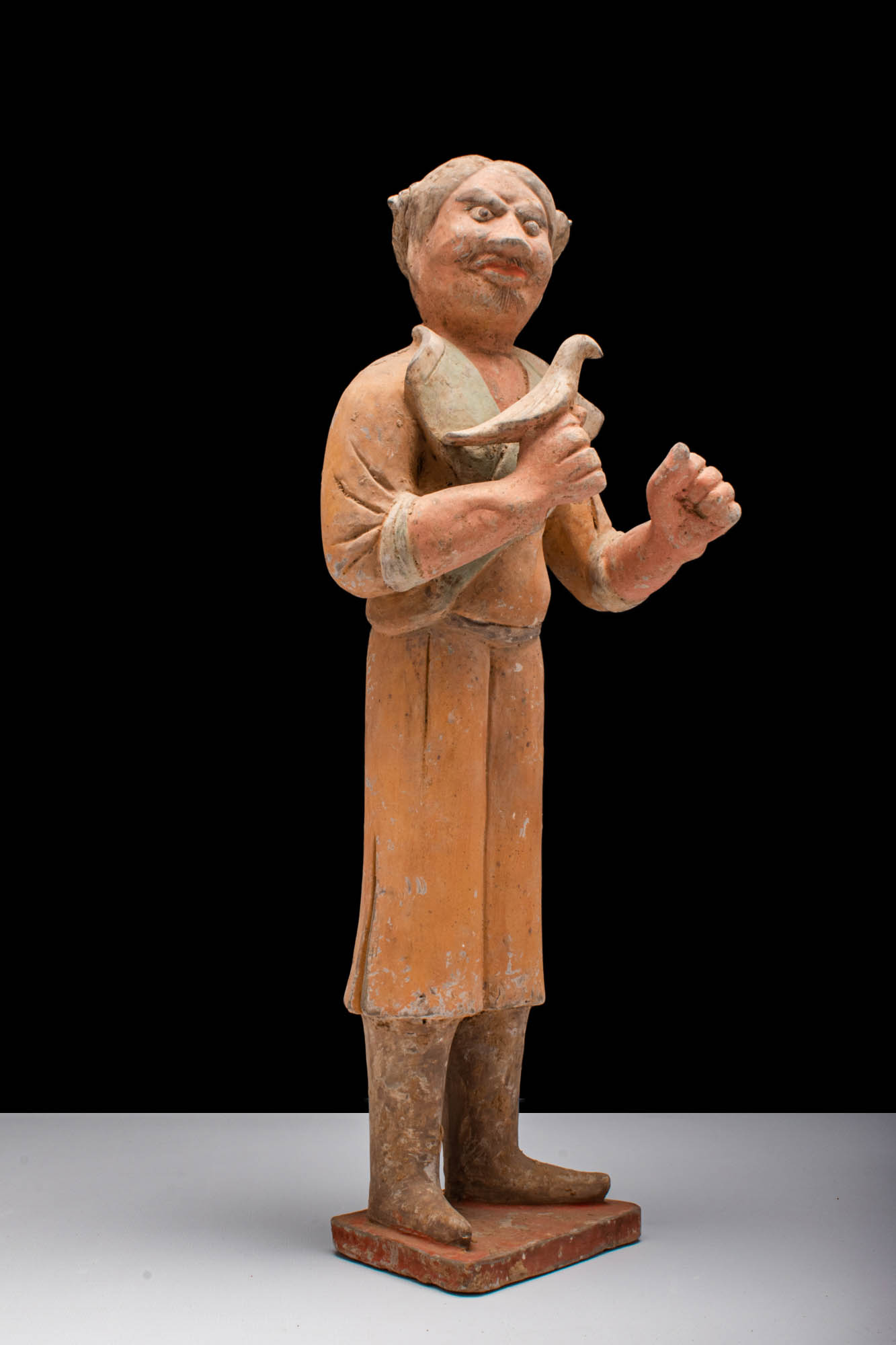CHINESE TANG DYNASTY TERRACOTTA FOREIGN ENTERTAINER - TL TESTED - Image 4 of 6