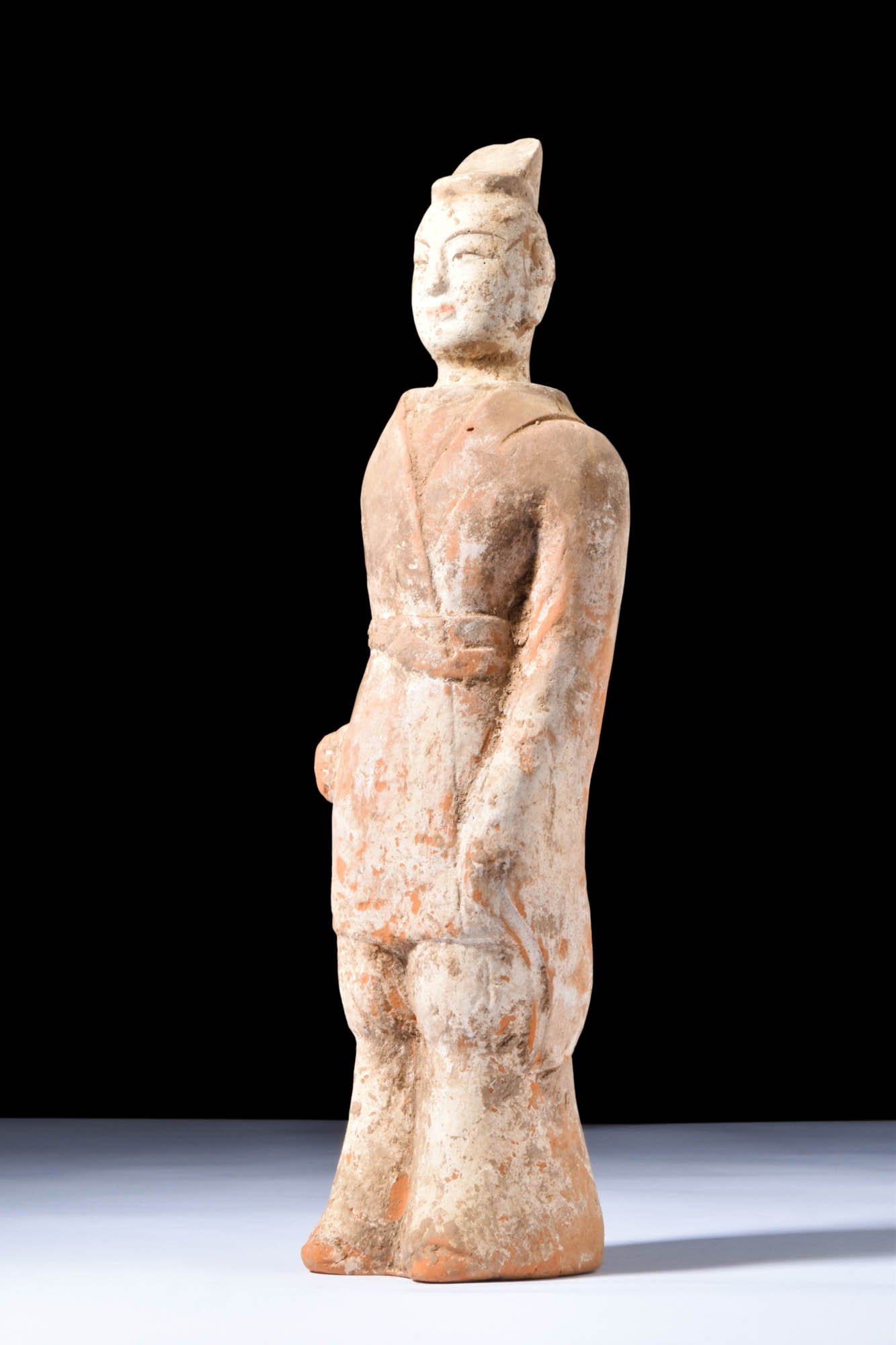 CHINESE NORTHERN WEI DYNASTY TERRACOTTA OFFICIAL FIGURE - Image 2 of 3