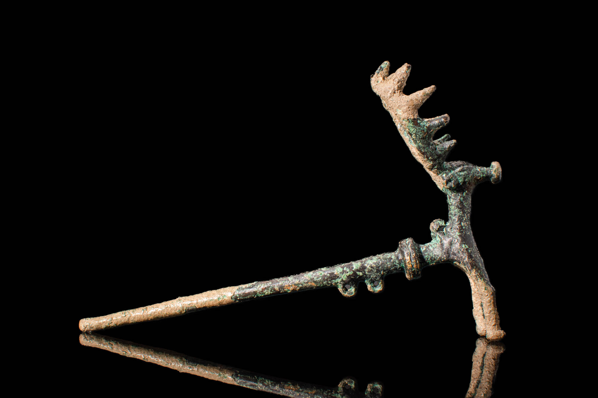 WESTERN ASIATIC BRONZE PIN WITH A STAG - Image 3 of 4