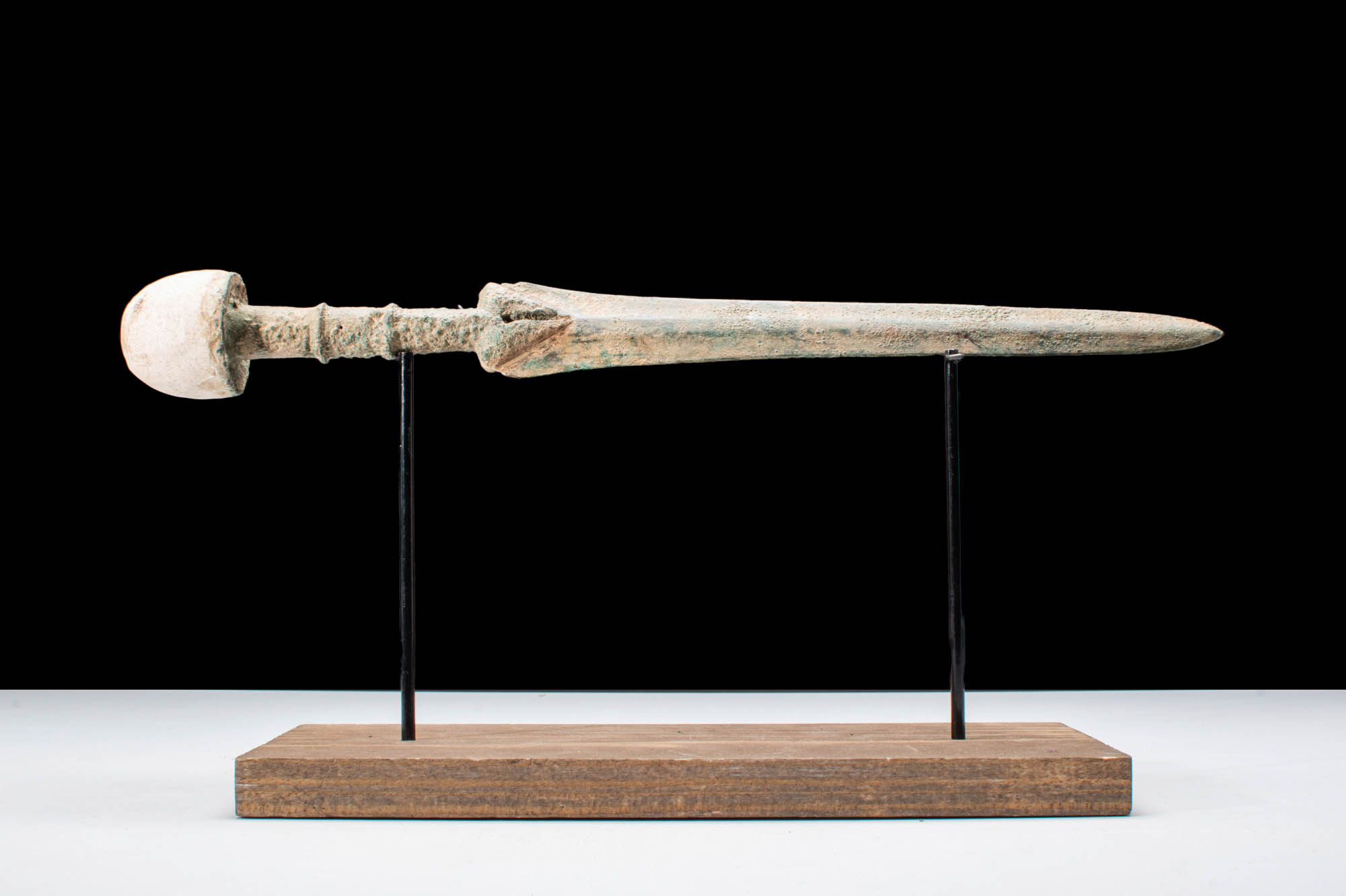 ANCIENT BRONZE SWORD WITH STONE POMMEL - Image 2 of 4