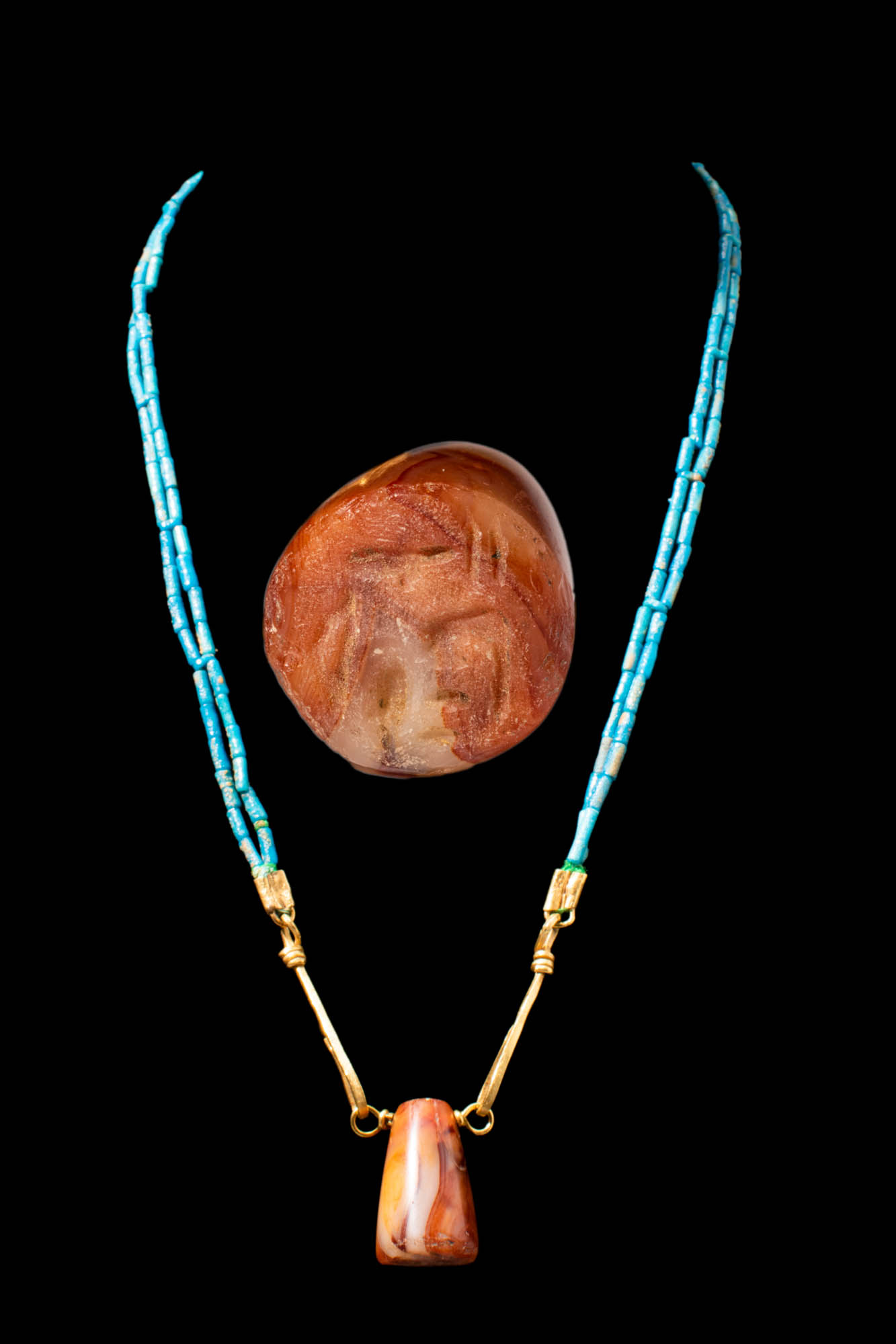 EGYPTIAN FAIENCE GOLD AND CARNELIAN NECKLACE