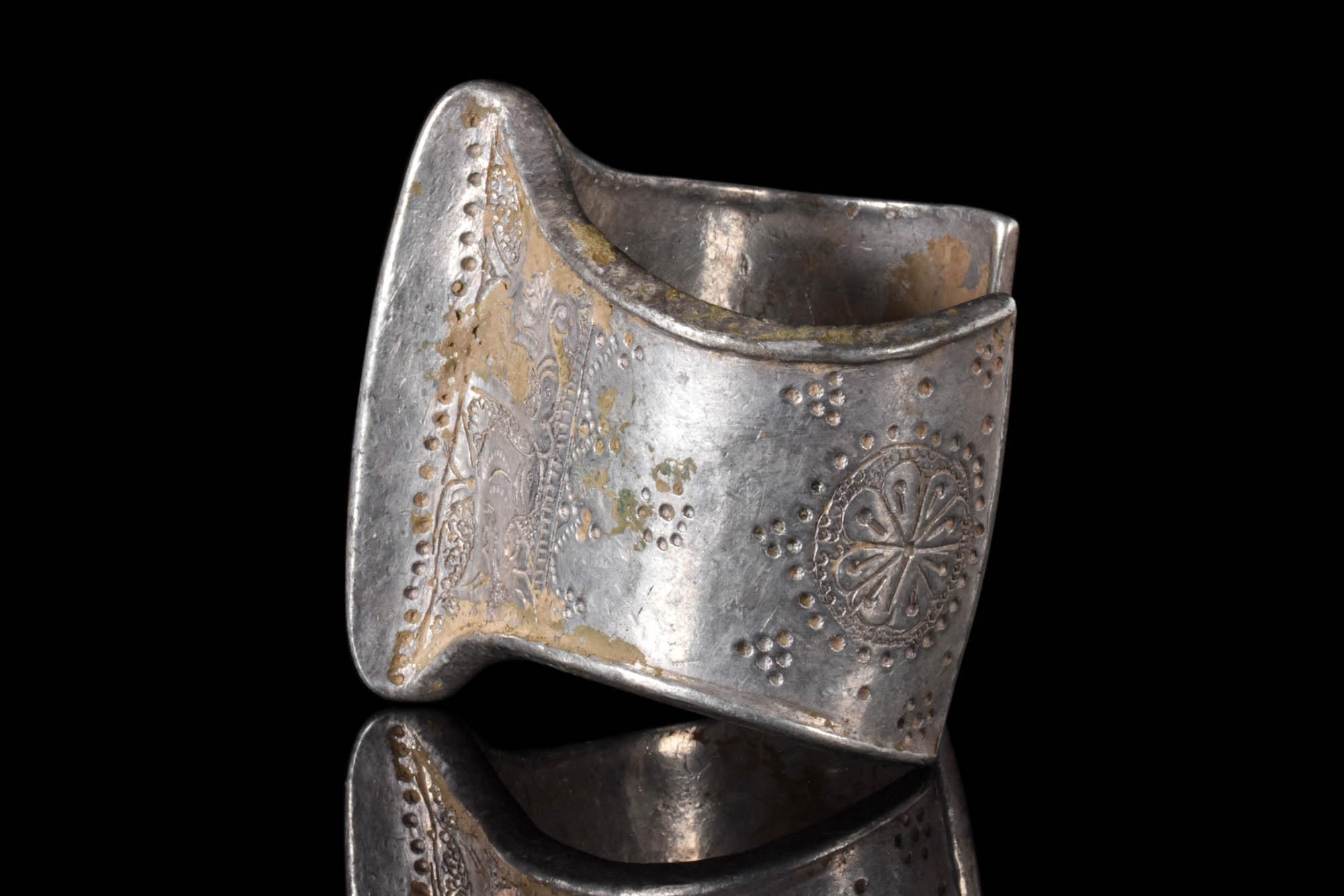 MEDIEVAL SELJUK SILVER HEAVY BRACELET - Image 3 of 5