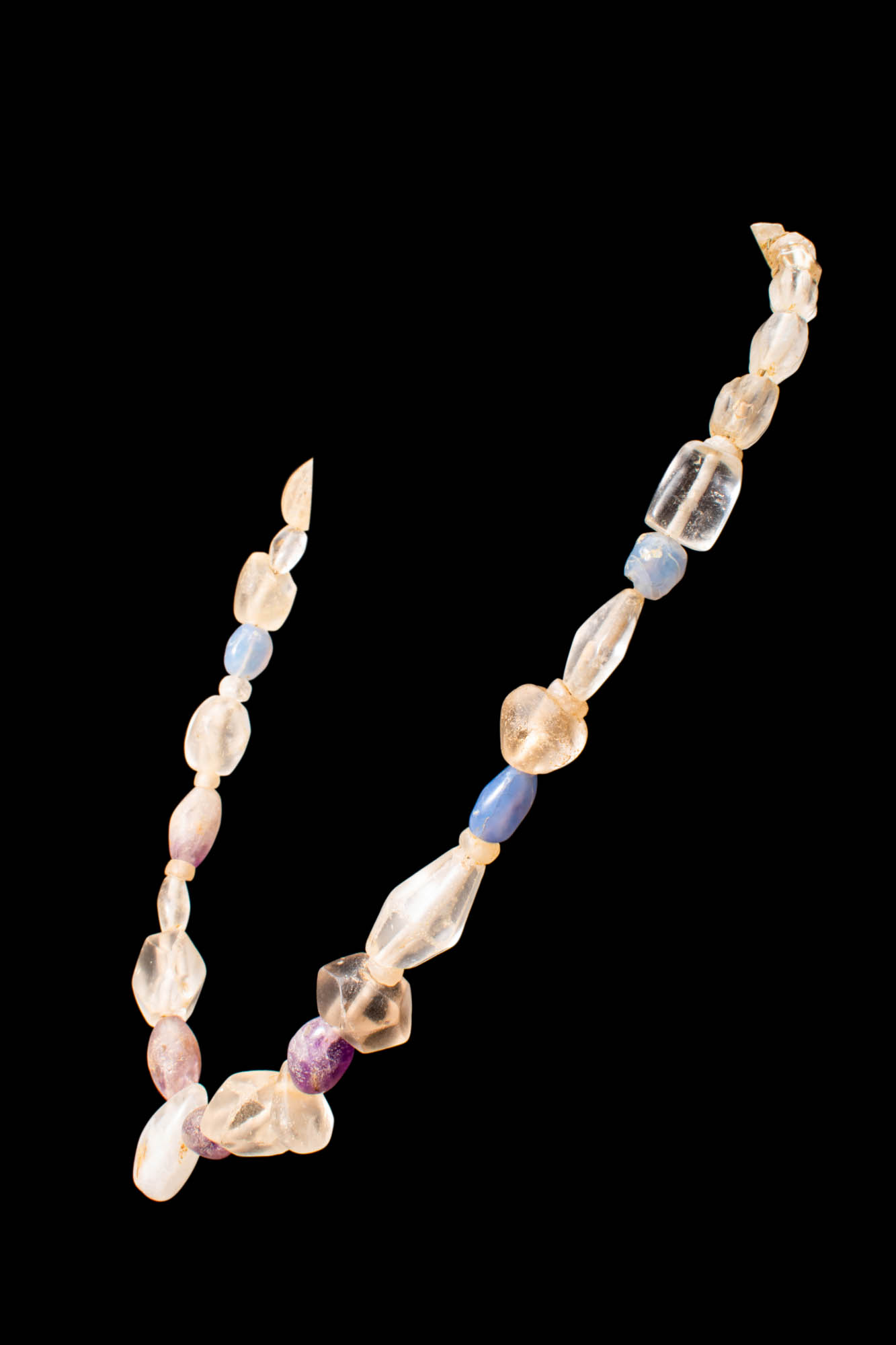 EGYPTIAN SEMI PRECIOUS STONE NECKLACE WITH PENDANT - Image 3 of 5