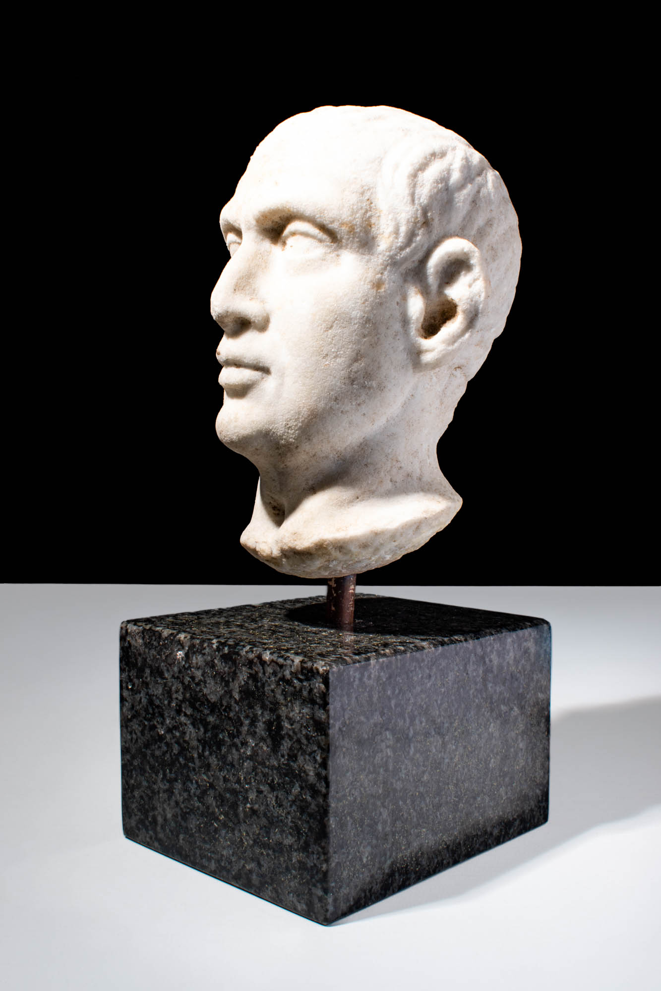 ROMAN MARBLE HEAD OF GENERAL - Image 2 of 4