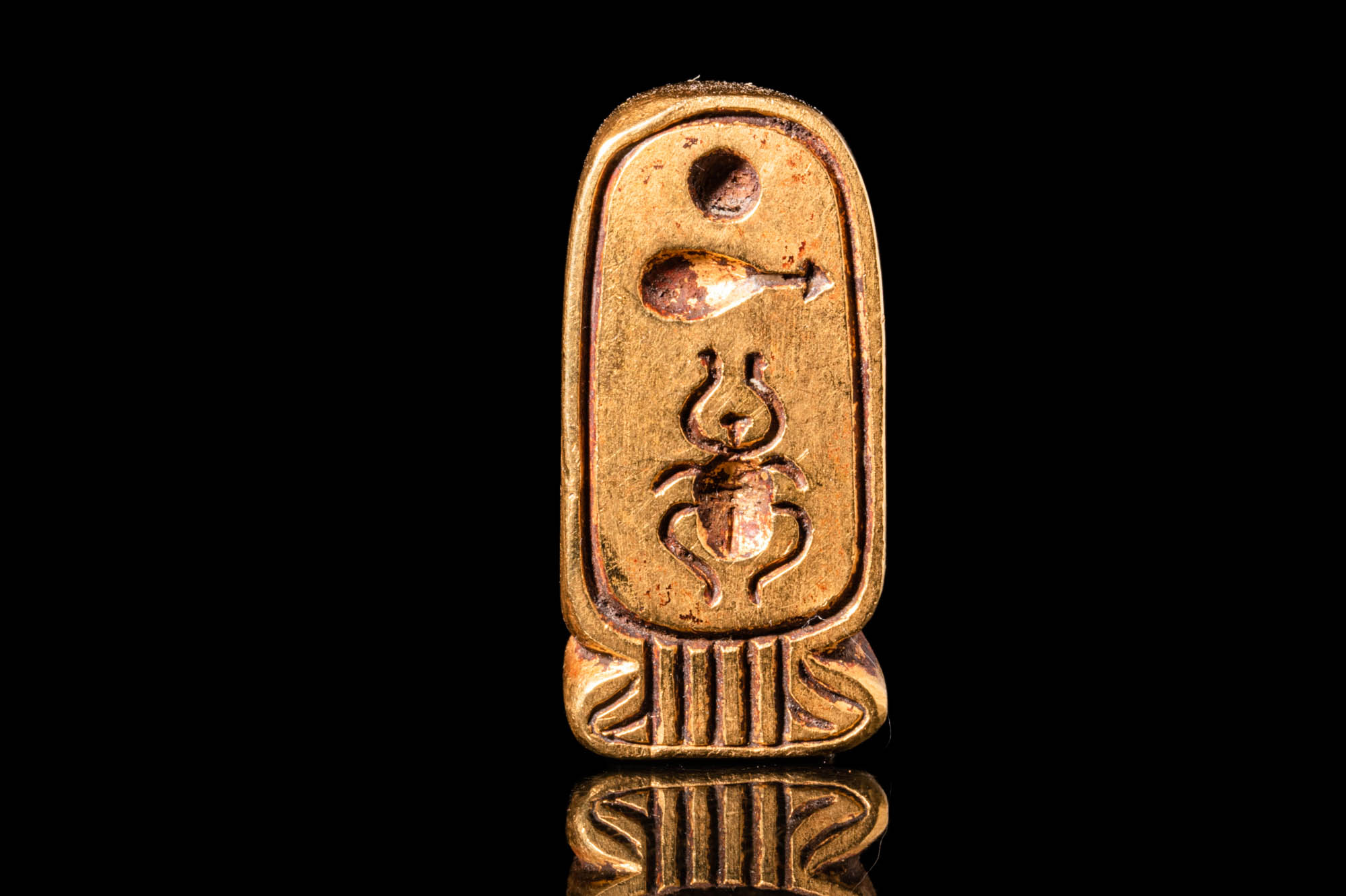 HEAVY EGYPTIAN CARTOUCHE GOLD RING - 82 GRAMS - Image 3 of 6