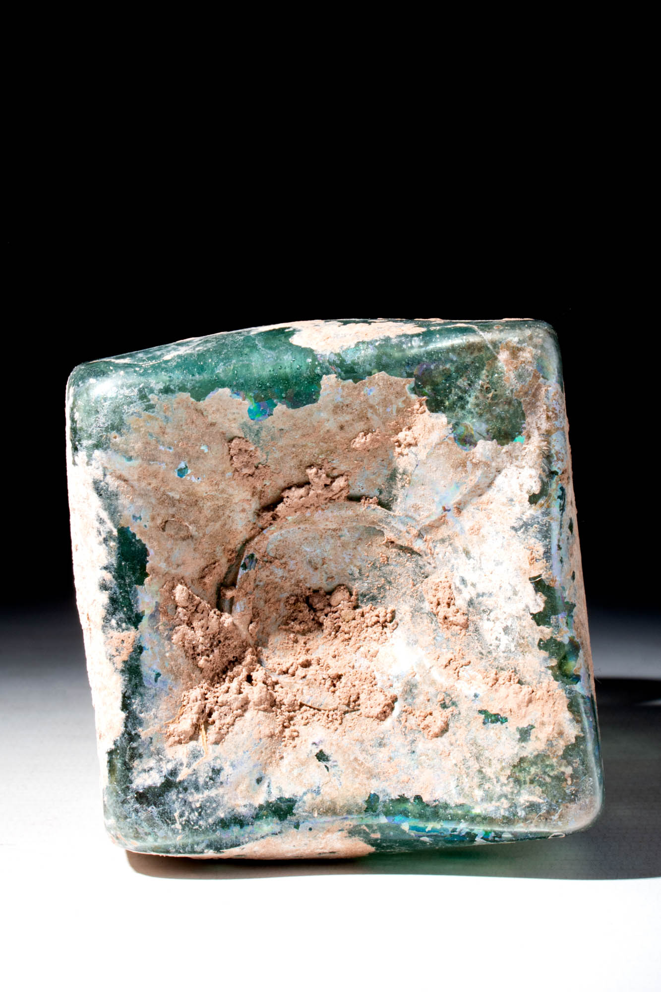 ROMAN GLASS BOTTLE - Image 4 of 4