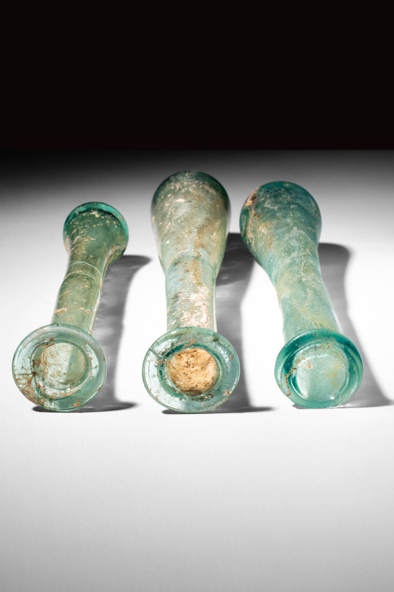 COLLECTION OF THREE ROMAN GLASS VESSELS - Image 3 of 4