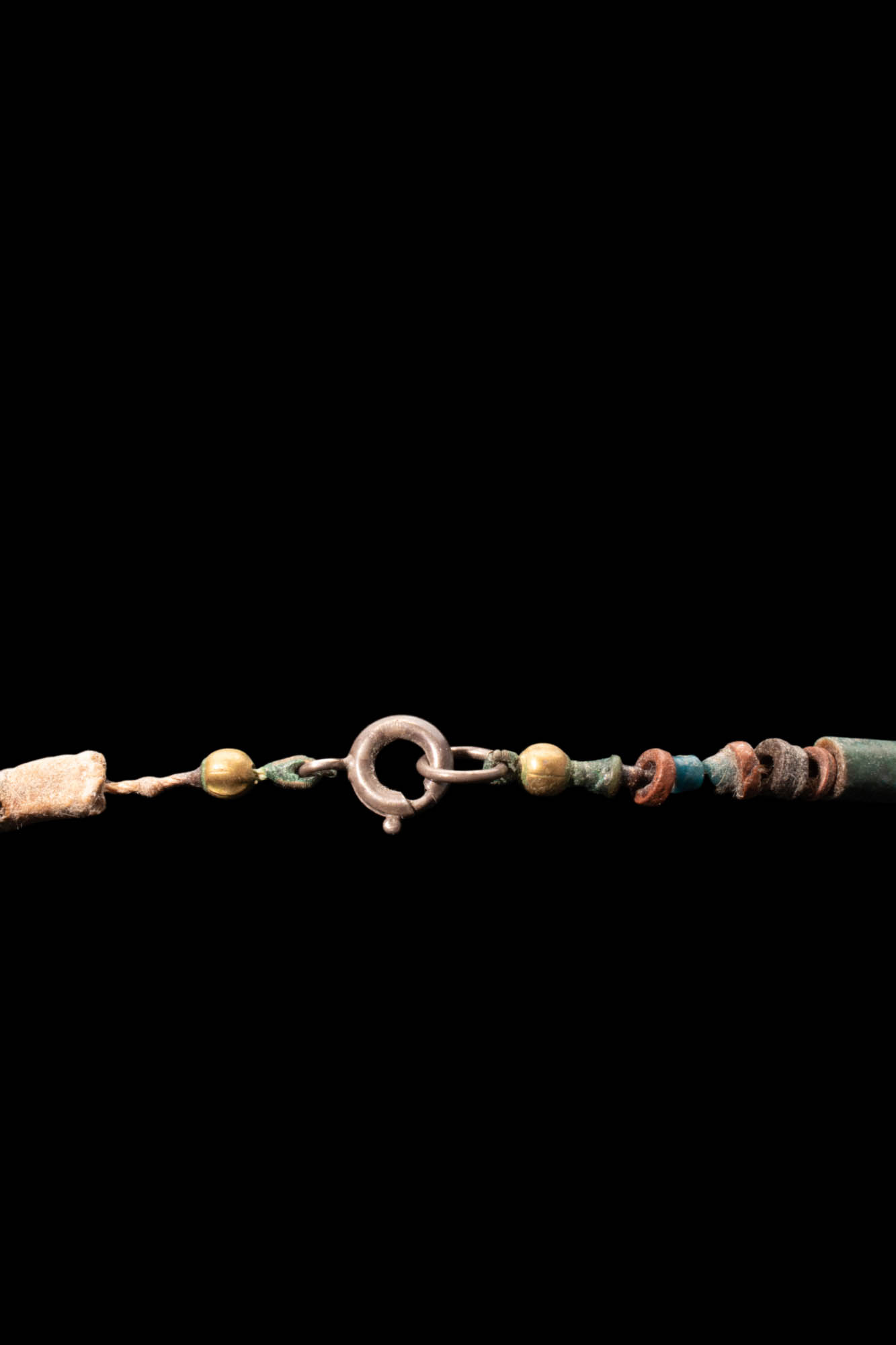 NEW KINGDOM EGYPTIAN FAIENCE NECKLACE - Image 5 of 5