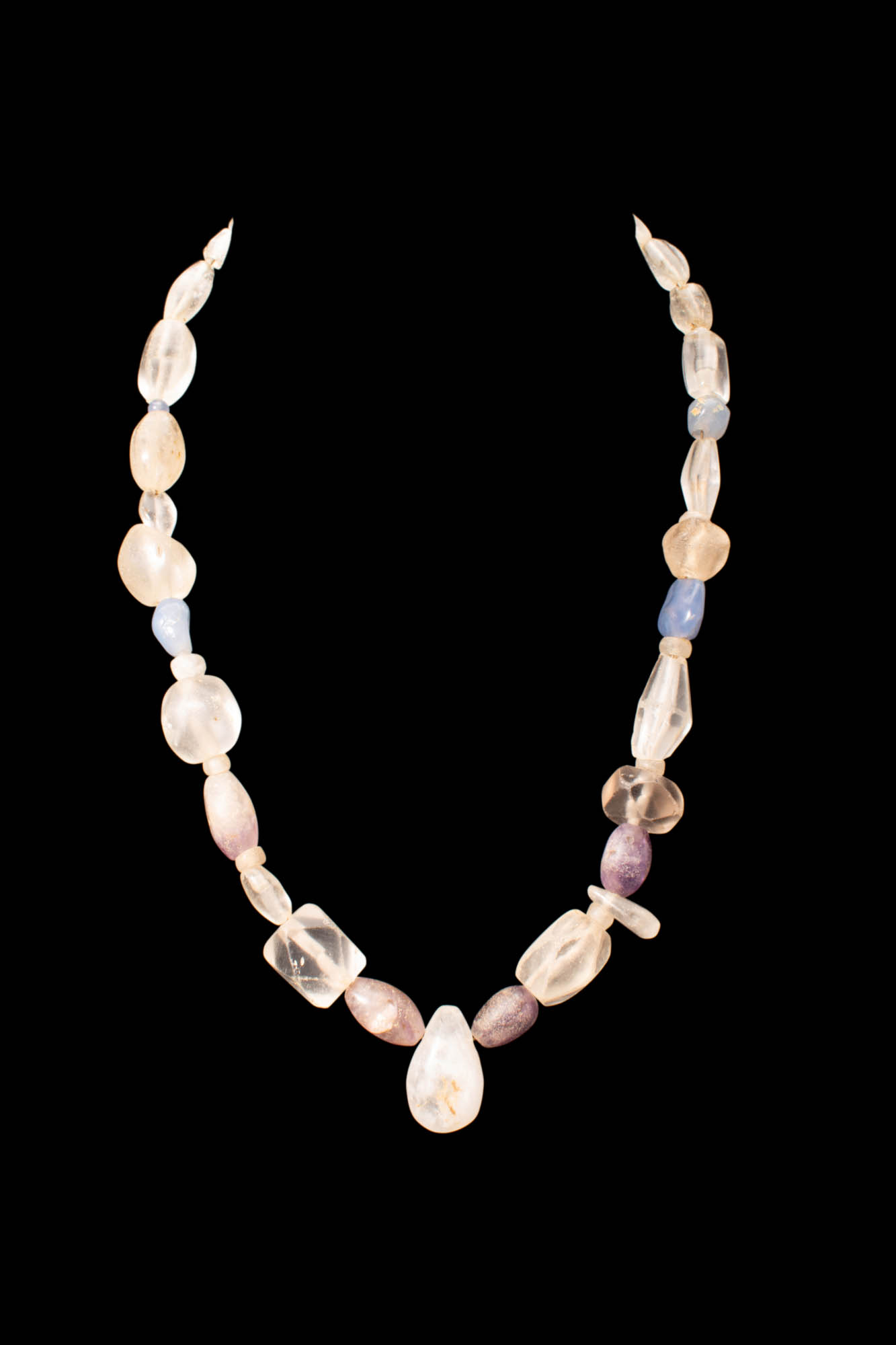 EGYPTIAN SEMI PRECIOUS STONE NECKLACE WITH PENDANT - Image 2 of 5