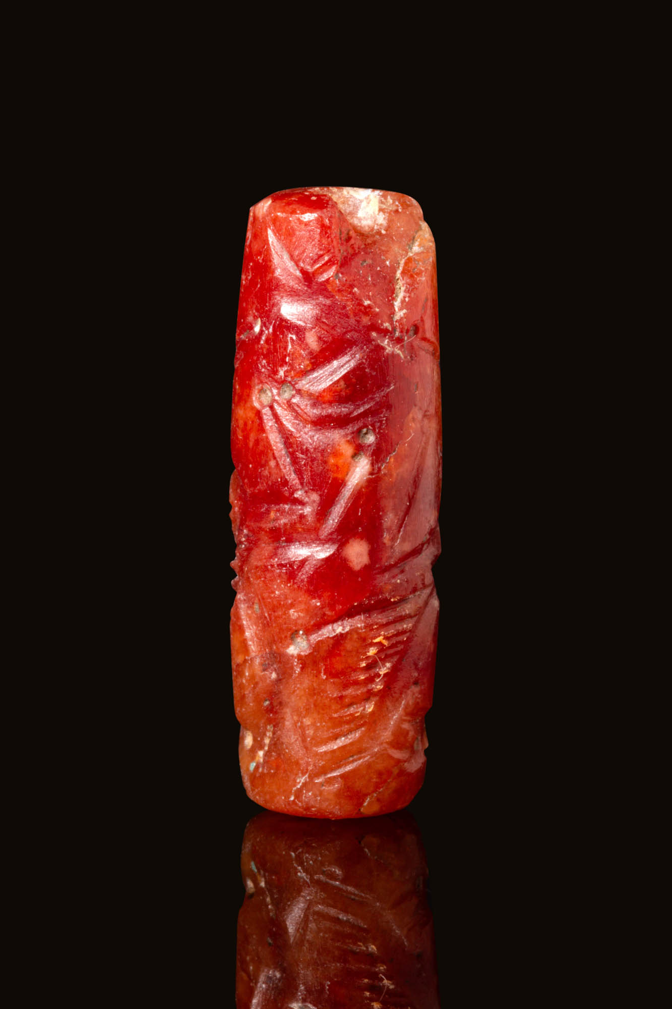 SOUTH WESTERN IRANIAN RED CARNELIAN CYLINDER SEAL - Image 2 of 6