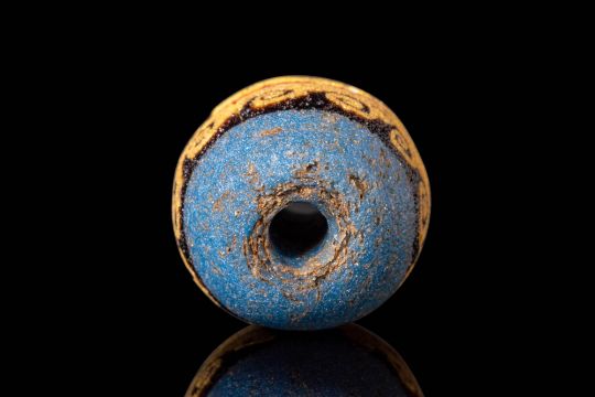 LARGE ROMANO - EGYPTIAN GLASS BEAD WITH WAVE MOTIF - Image 4 of 4