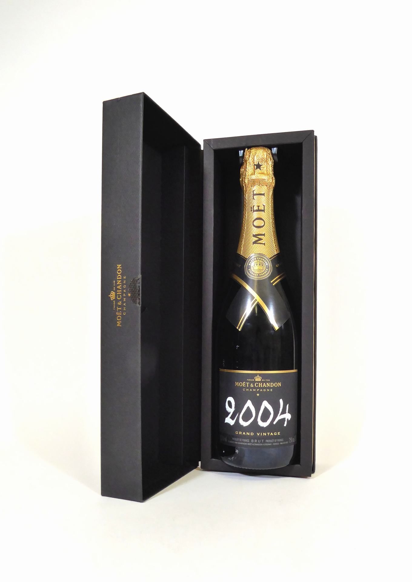 1 Fl. Moet et Chandon 2004