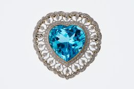 Prachtvolle Brosche mit Topasherz