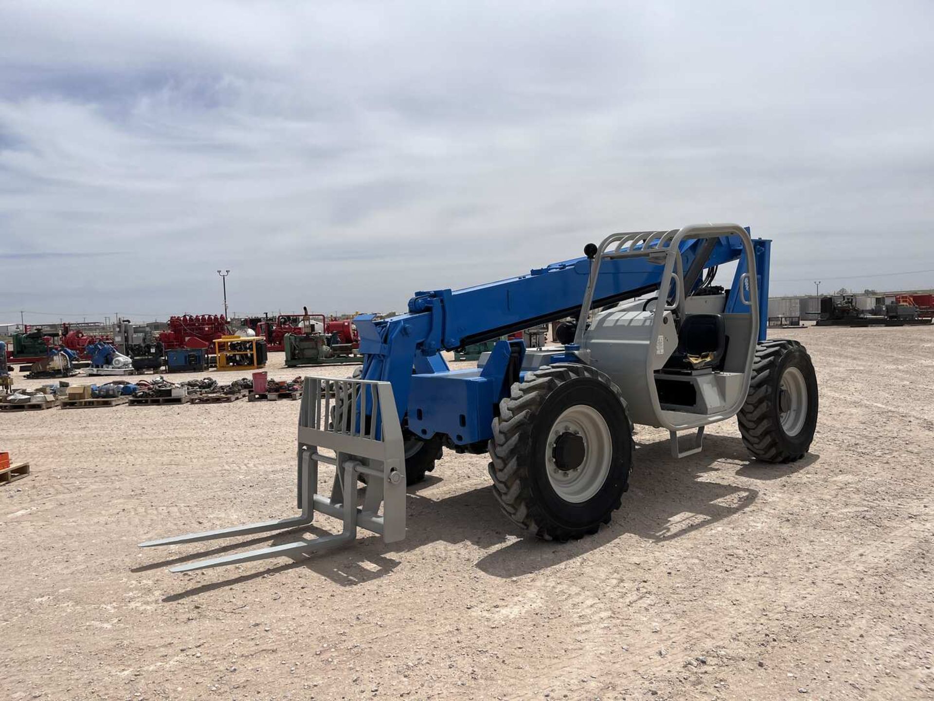 GENIE GTH-636 TELEHANDLER FORKLIFT