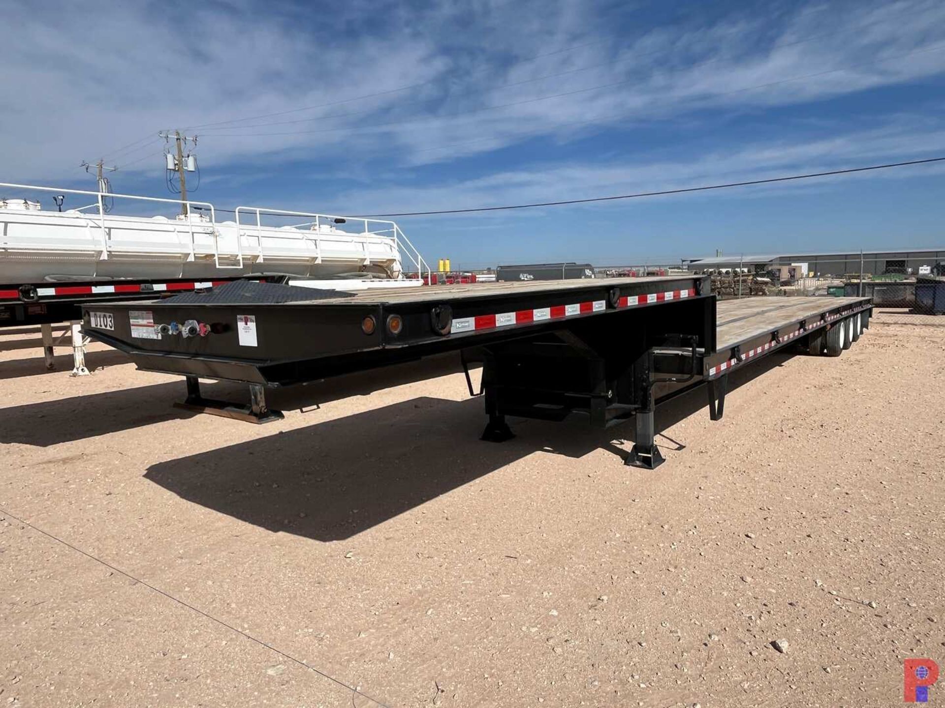 2023 KAUFMAN 53’ 3-AXLE STEP DECK TRAILER