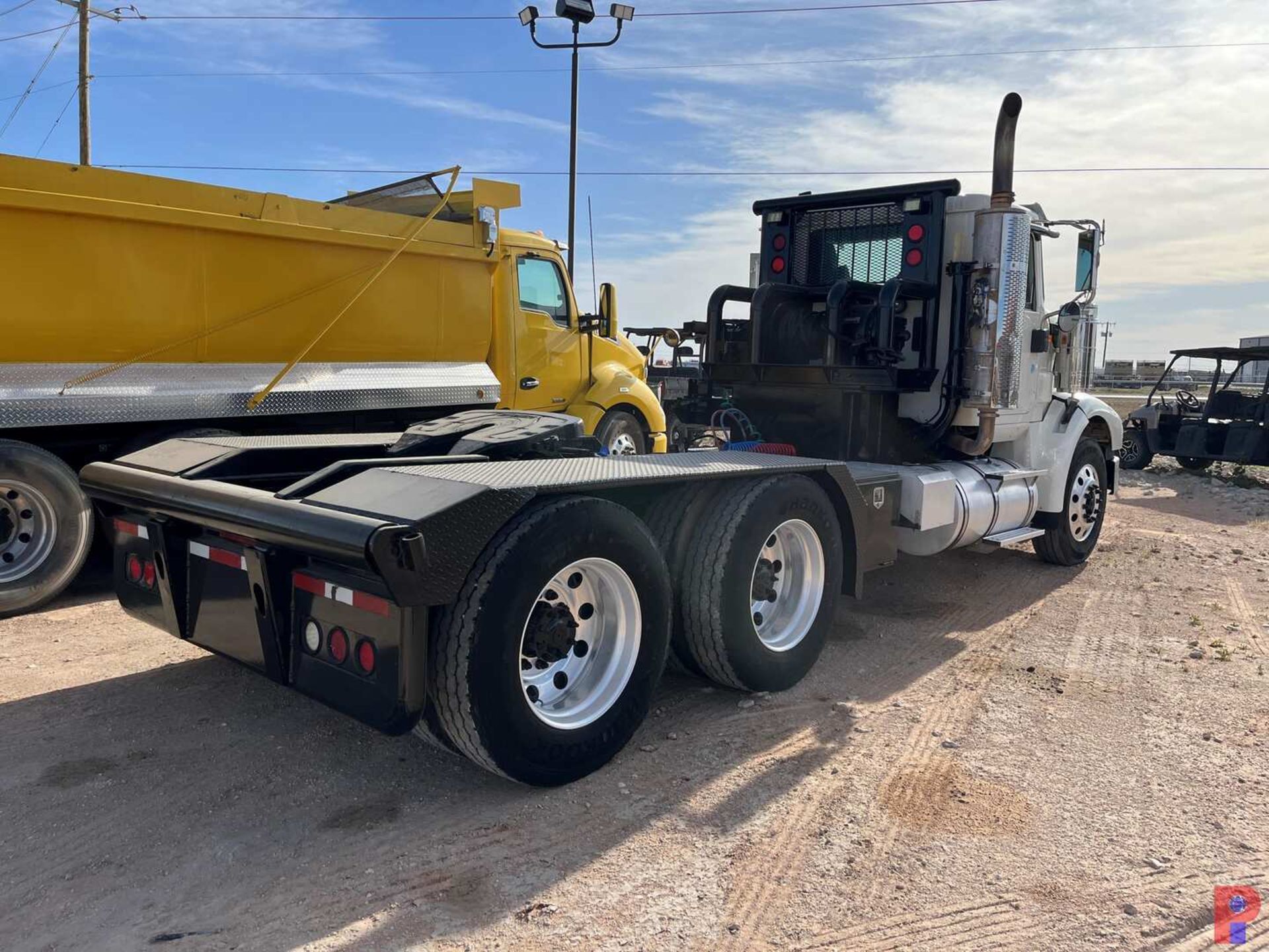 2012 INTERNATIONAL PAYSTAR T/A DAYCAB WINCH TRUCK - Image 3 of 10