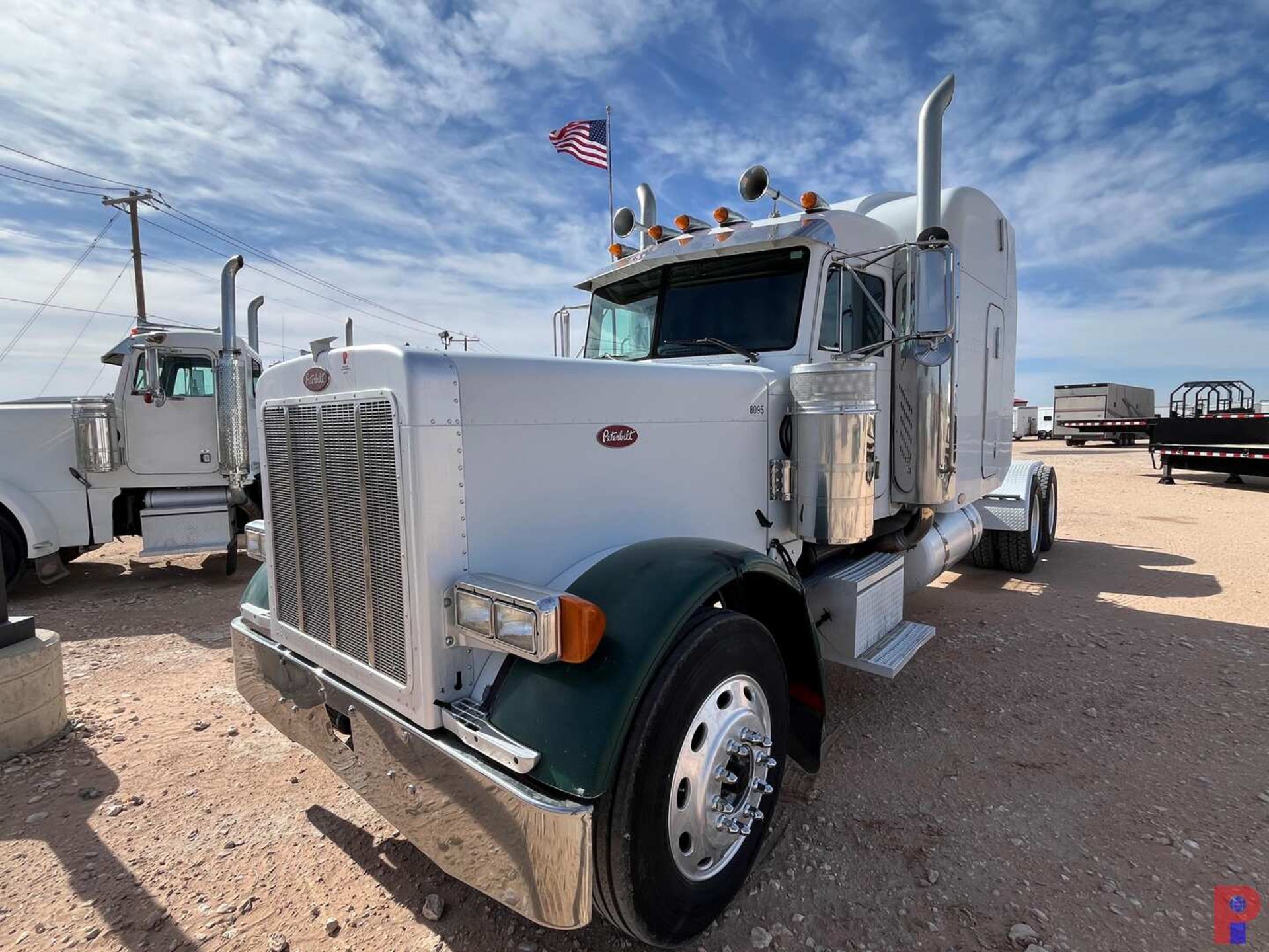 2004 PETERBILT 379 T/A SLEEPER HAUL TRUCK