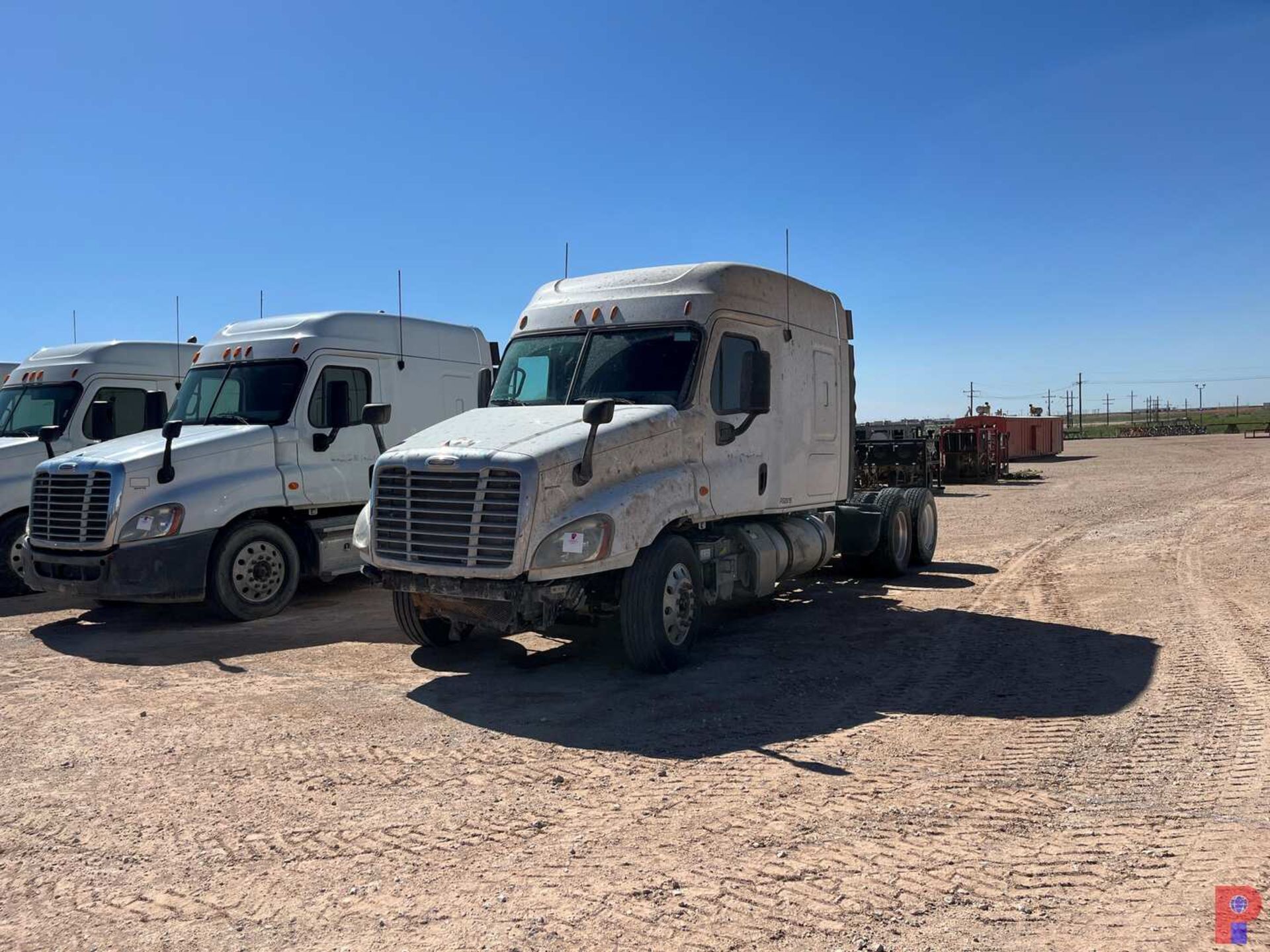 2013 FREIGHTLINER CASCADIA T/A SLEEPER HAUL TRUCK