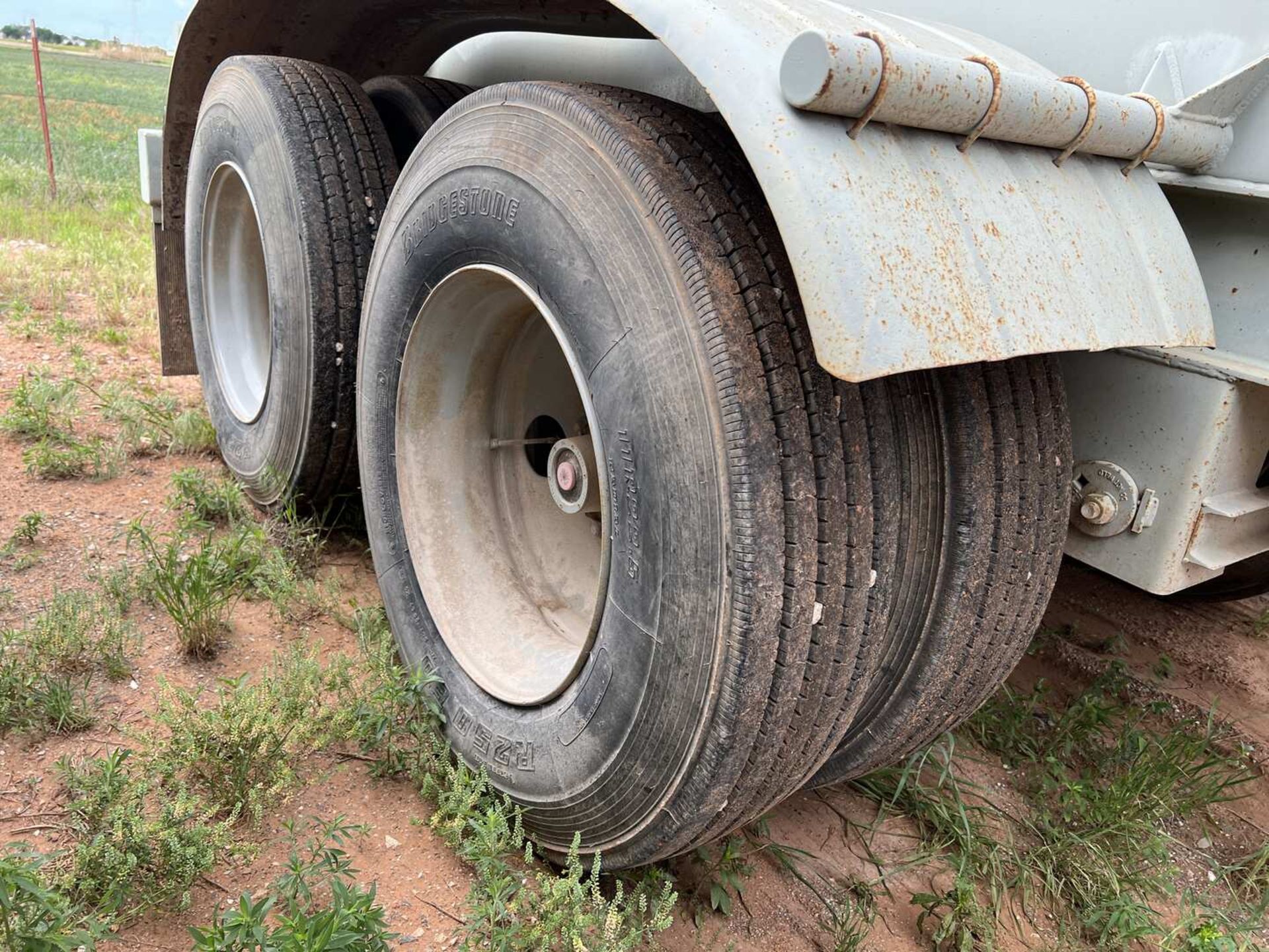 2012 WORLEY WELDING WORKS T/A ACID TRANSPORT TRAILER - Image 16 of 17