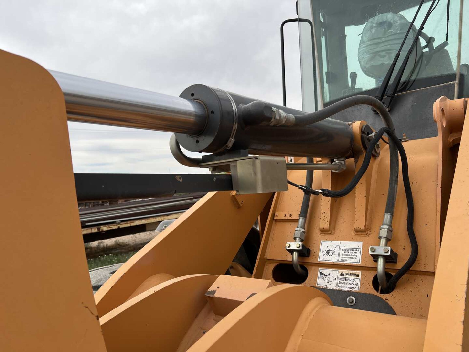 2014 CASE 621F WHEEL LOADER - Image 23 of 49